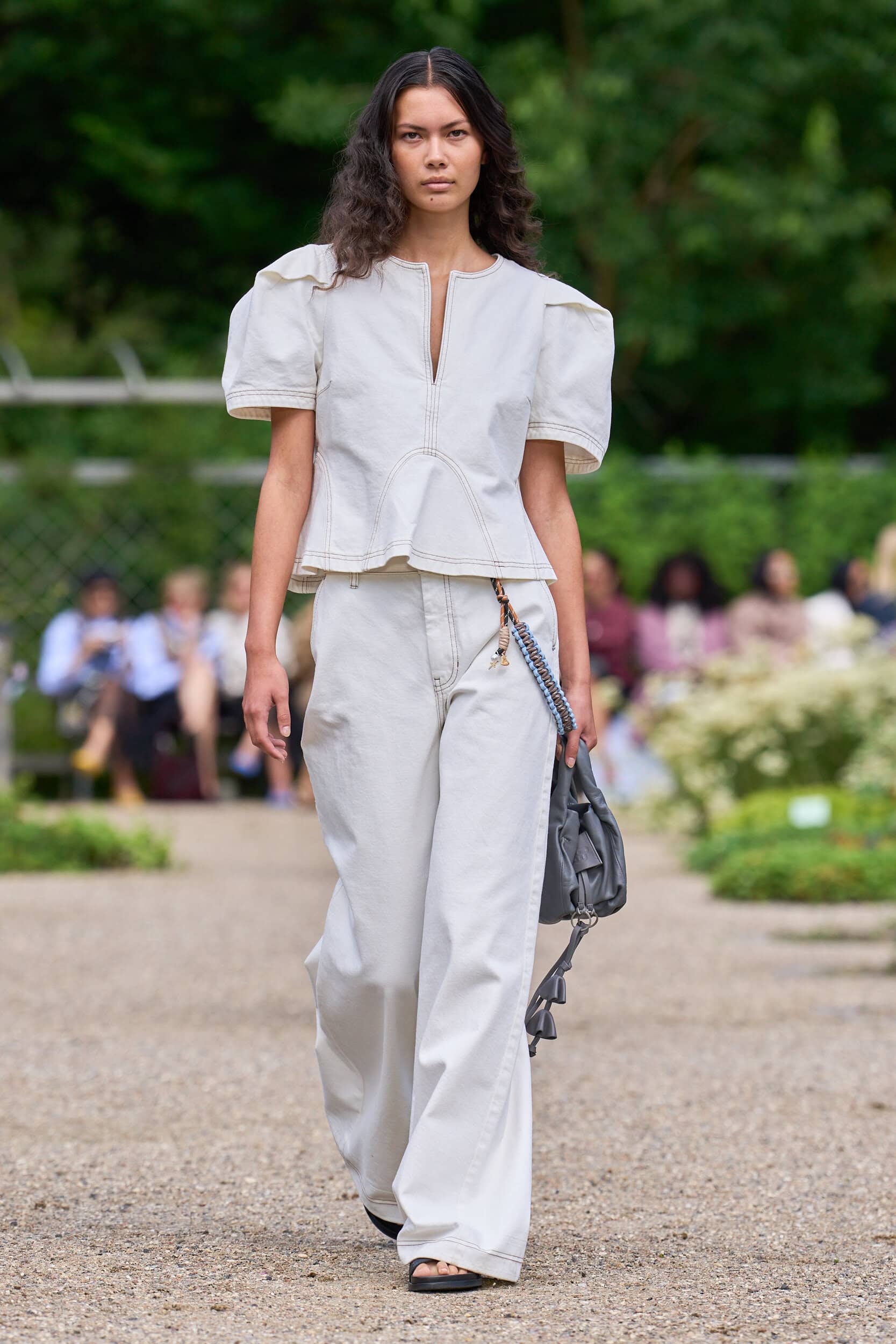 Munthe Full Lenght Spring 2026 Fashion Show 