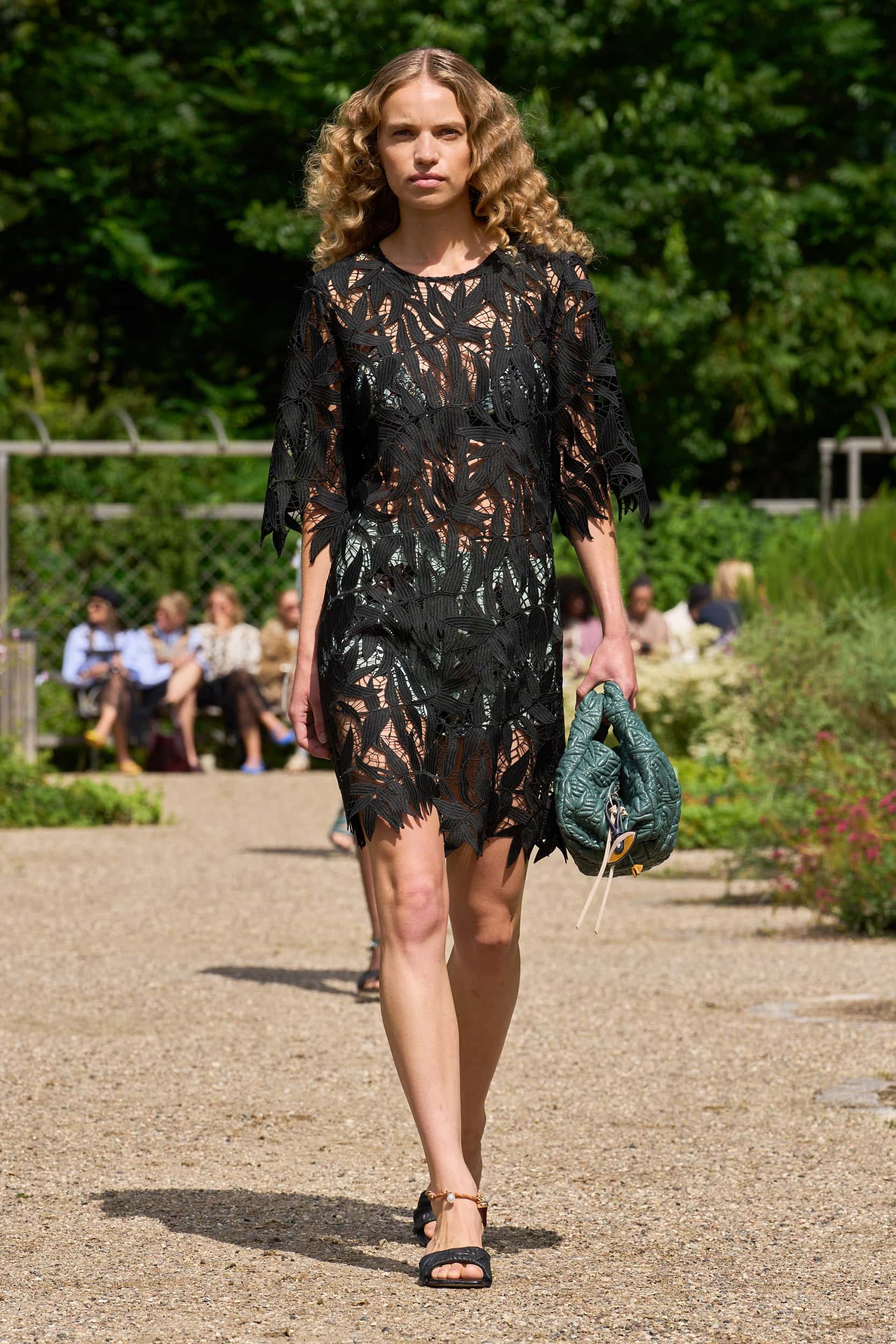Munthe Full Lenght Spring 2026 Fashion Show 