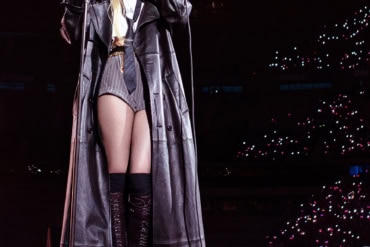 rose-saint-laurent-event