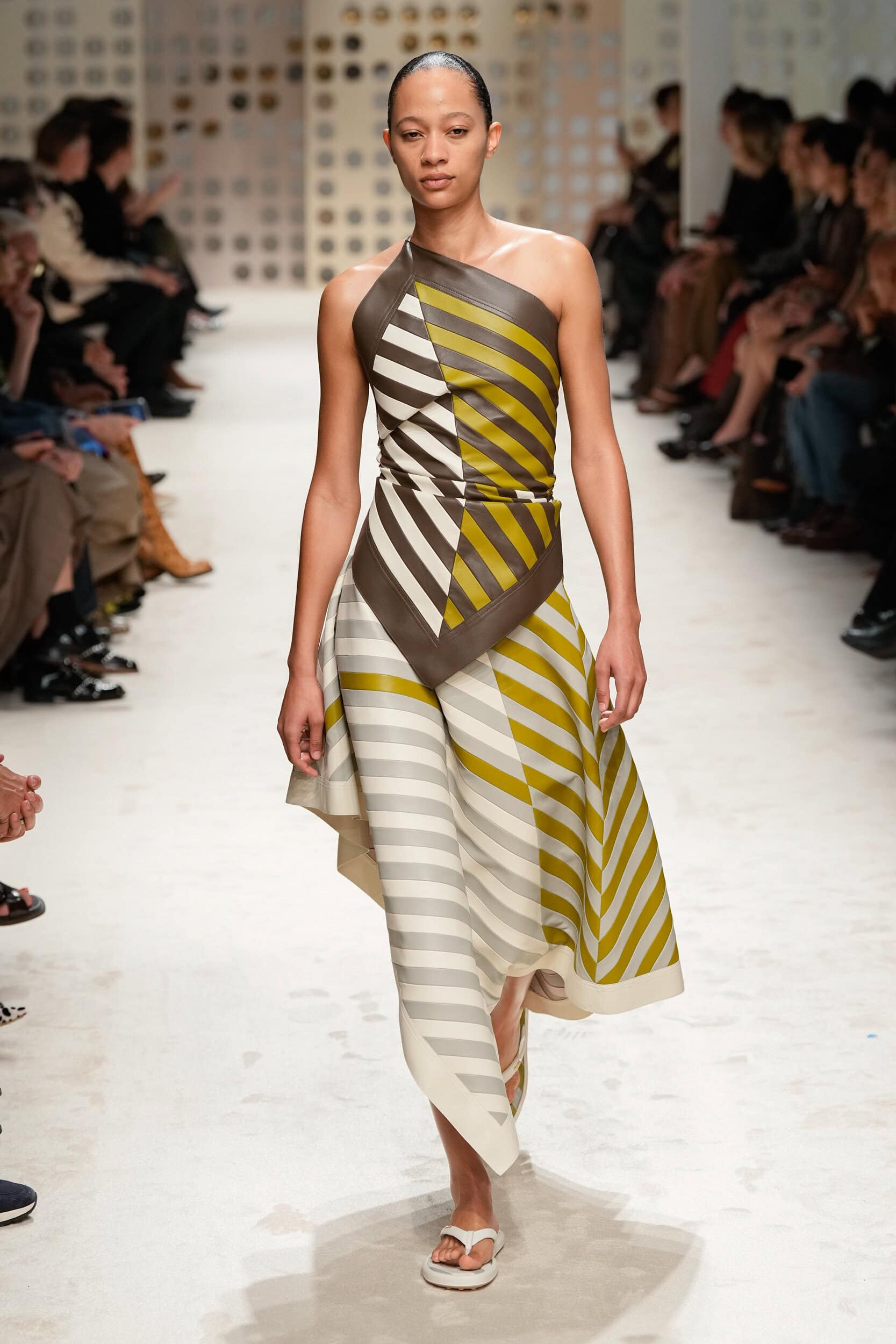 Tod S Spring 2026 Fashion Show