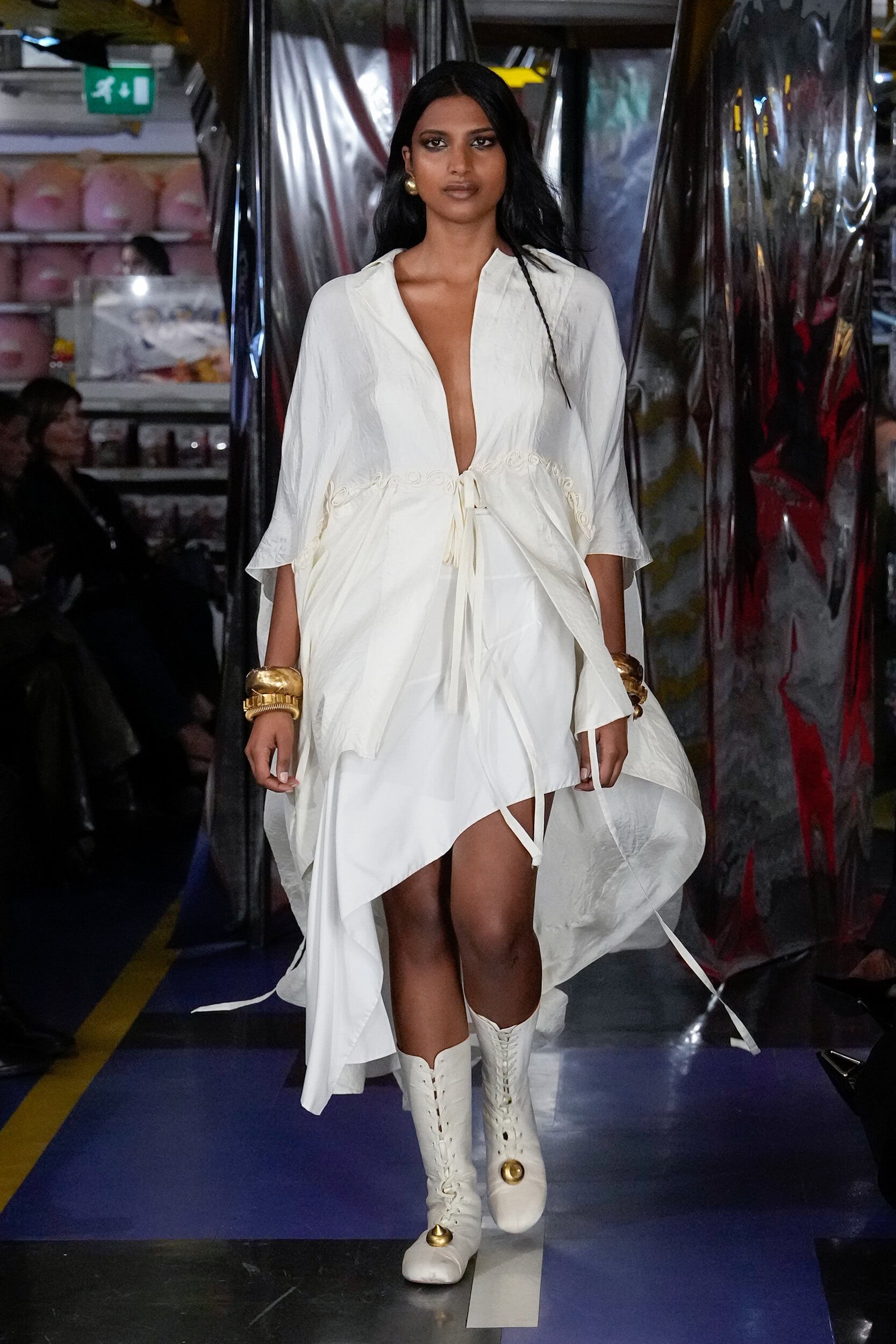 Ak Ok Anamika Khanna Spring 2026 Fashion Show