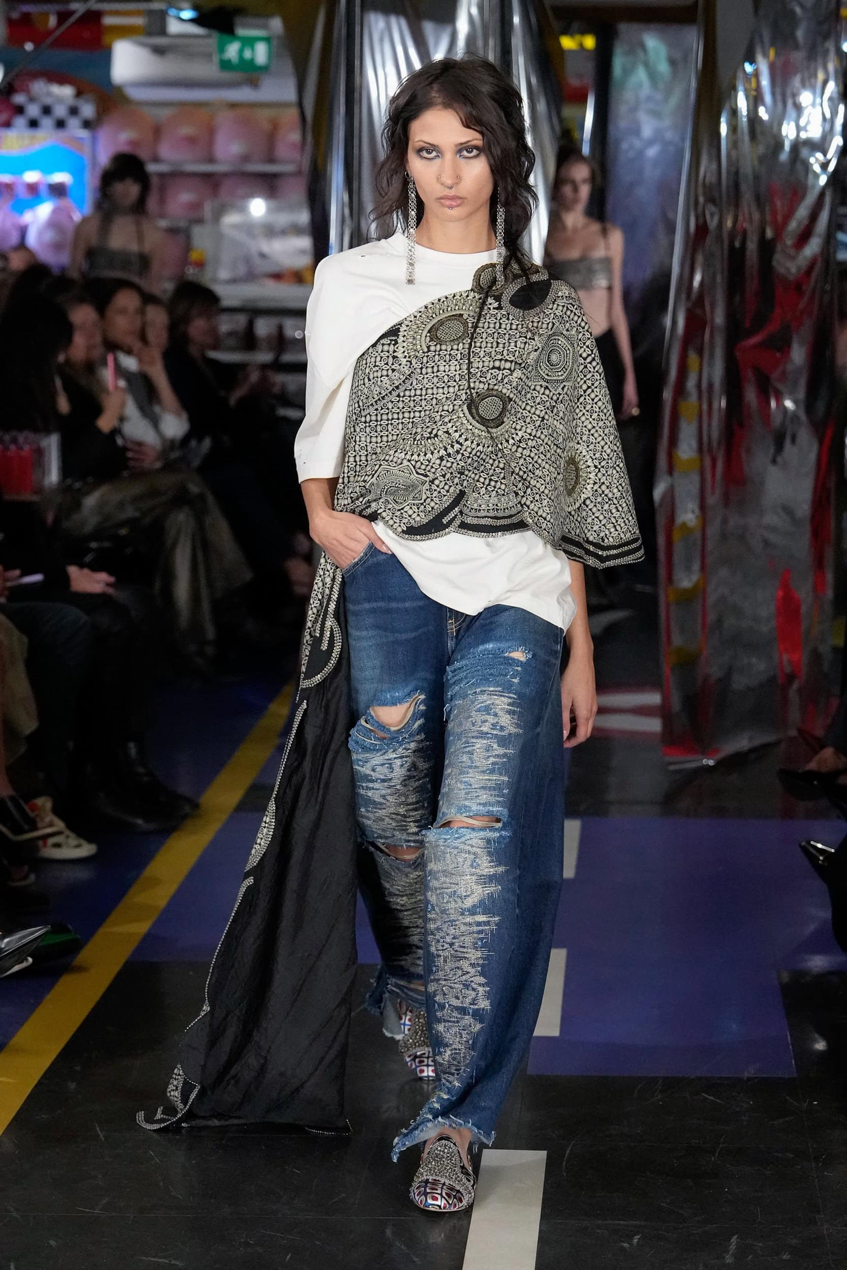 Ak Ok Anamika Khanna Spring 2026 Fashion Show