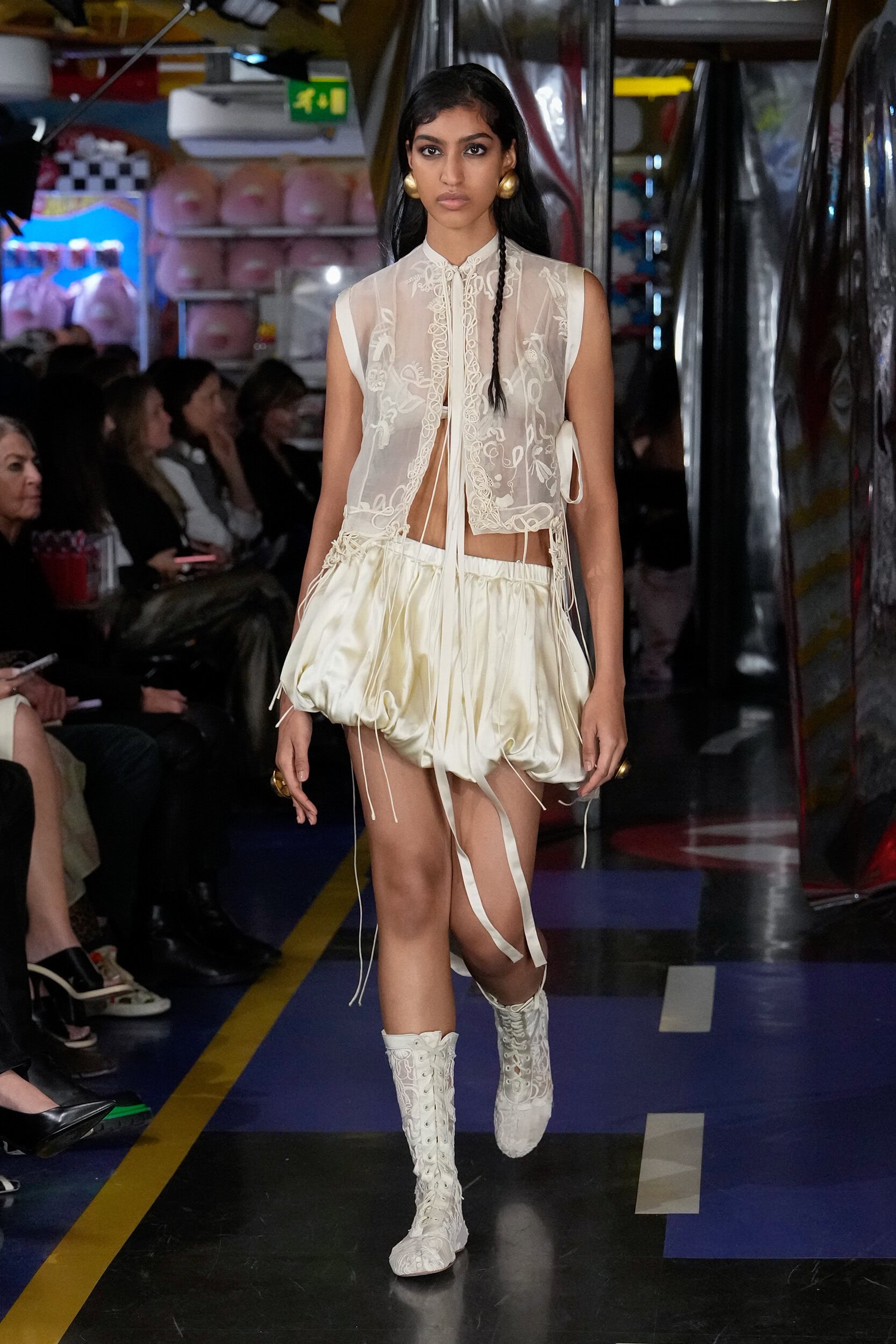 Ak Ok Anamika Khanna Spring 2026 Fashion Show