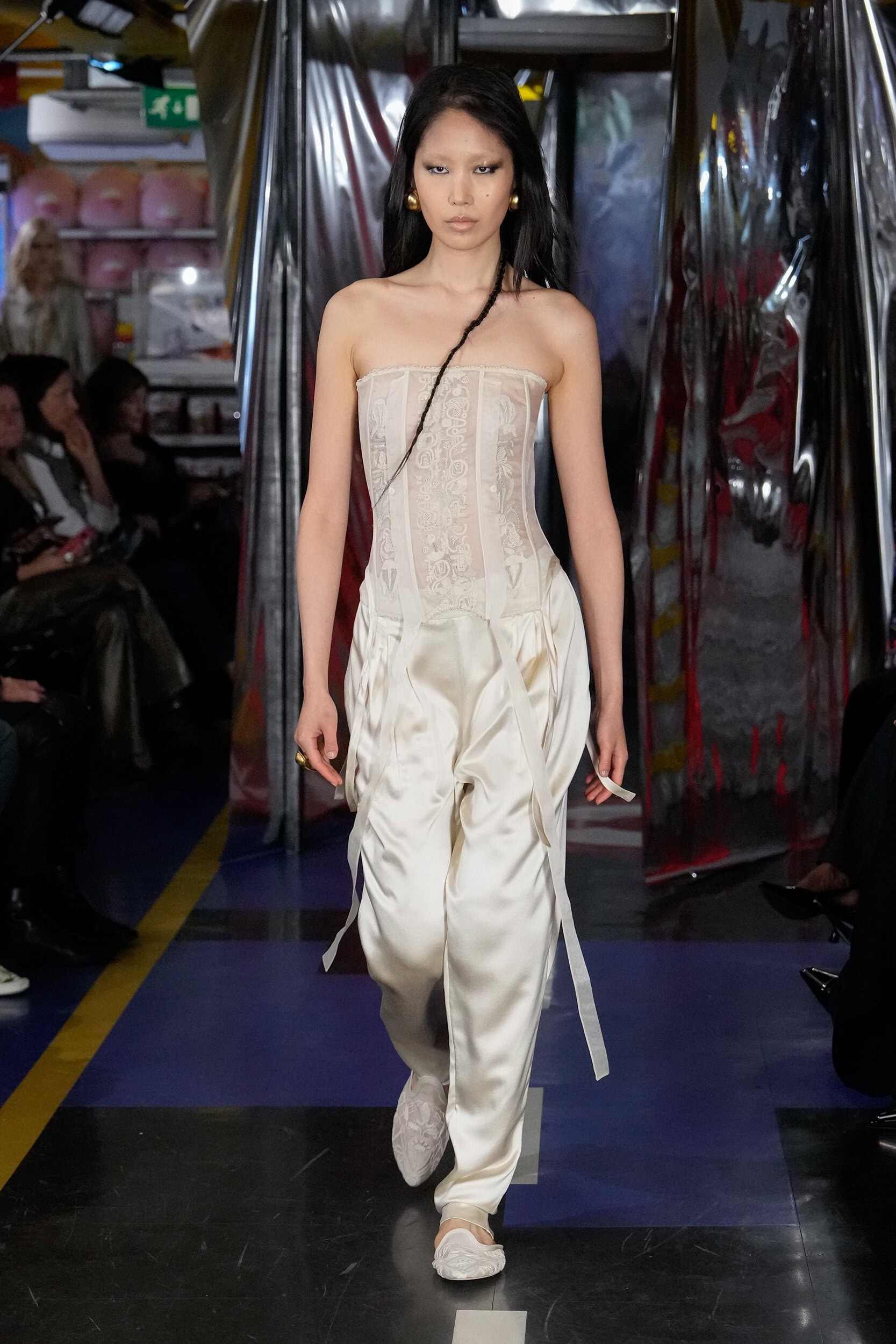 Ak Ok Anamika Khanna Spring 2026 Fashion Show