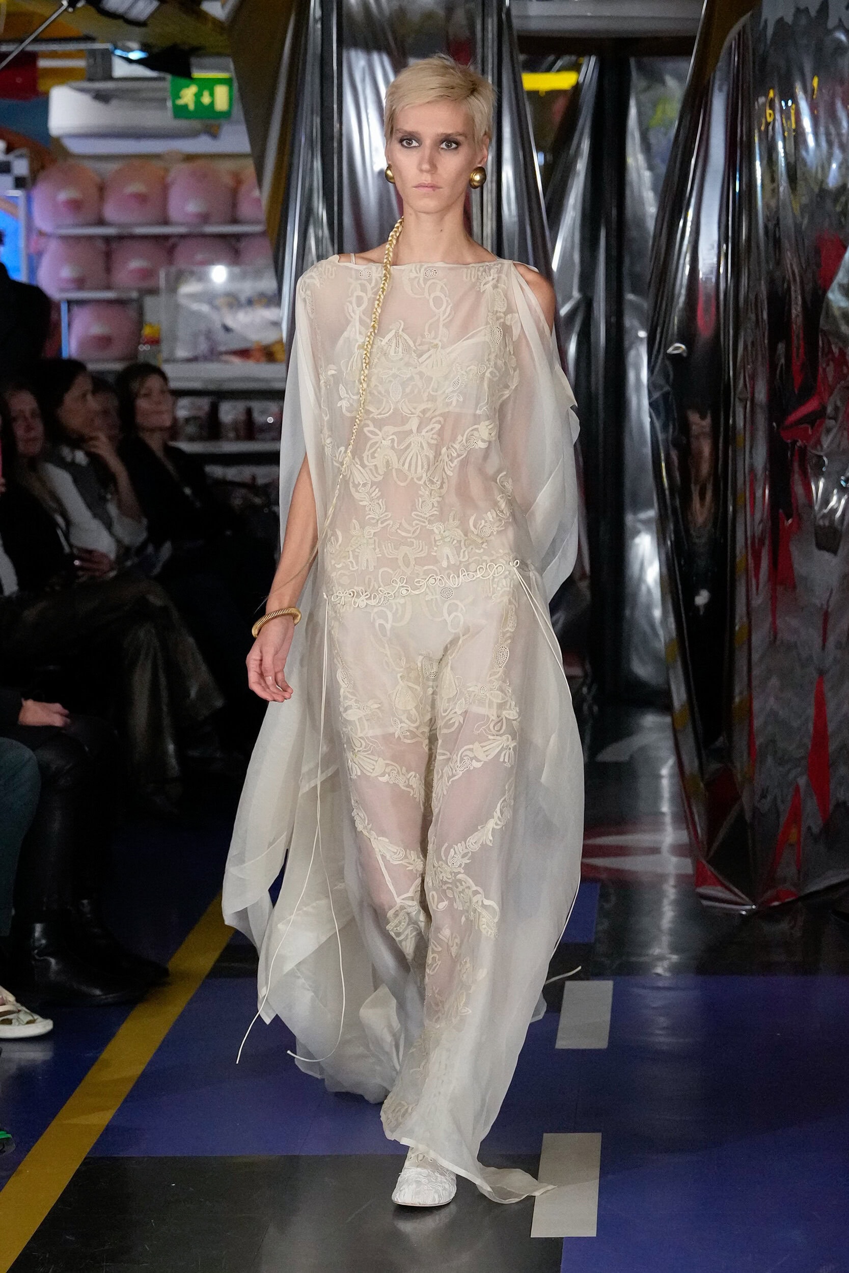 Ak Ok Anamika Khanna Spring 2026 Fashion Show