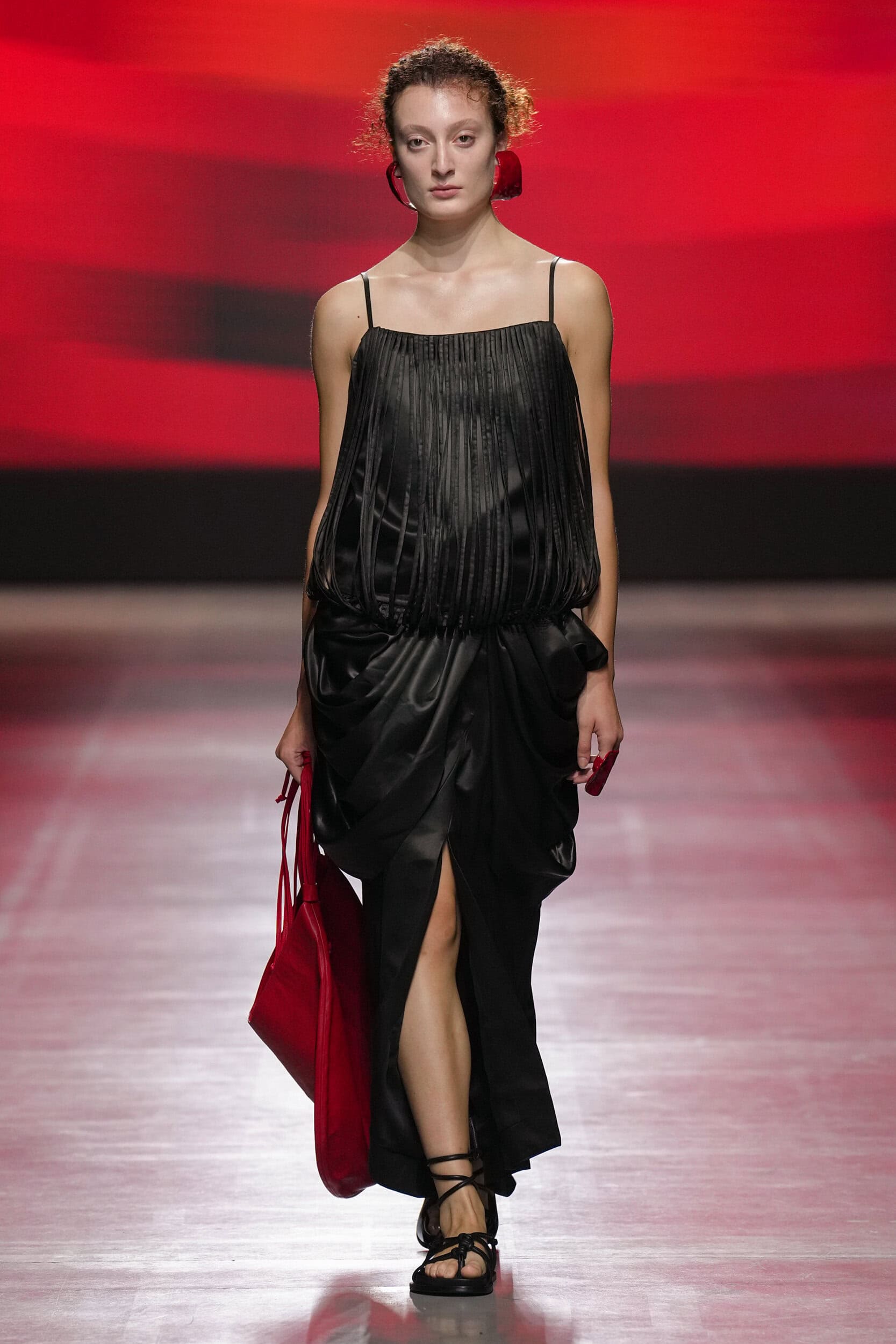 Phan Dang Hoang Spring 2026 Fashion Show
