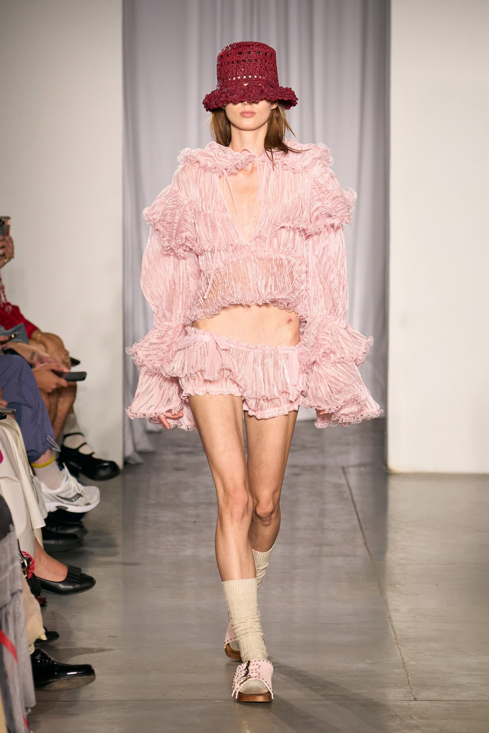 Aknvas Spring 2026 Fashion Show
