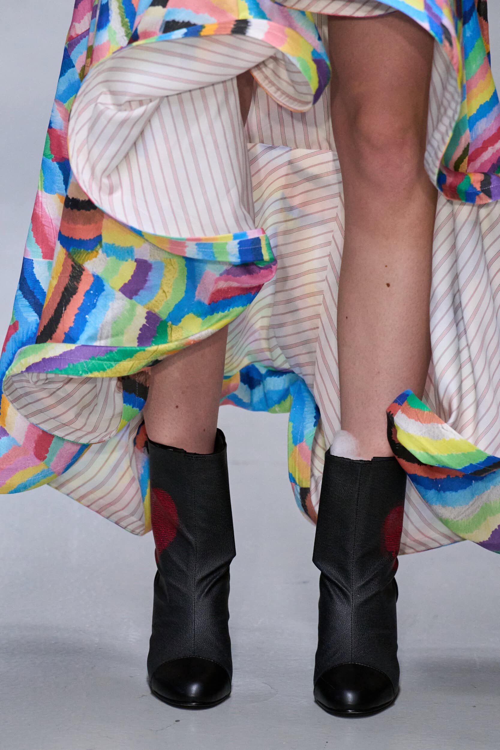 Anrealage Spring 2026 Fashion Show Details