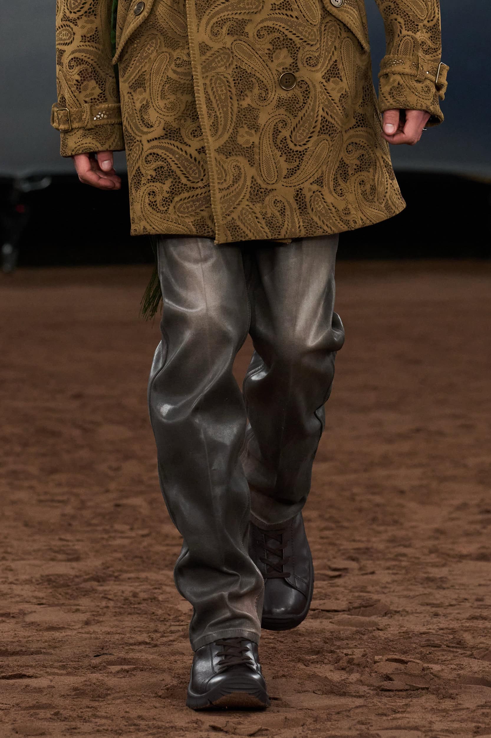 Burberry Spring 2026 Fashion Show Details