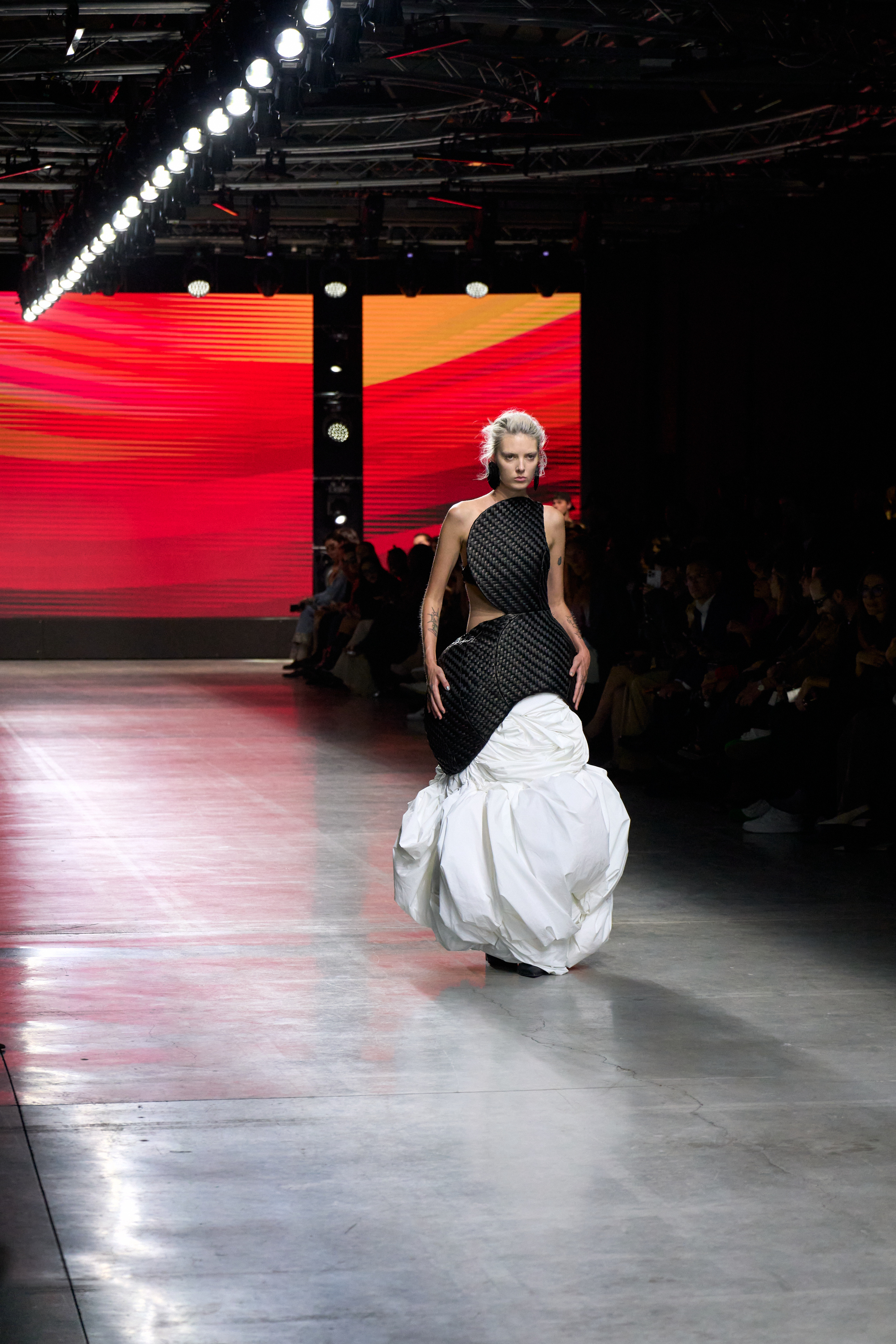 Phan Dang Hoang Spring 2026 Fashion Show Atmosphere