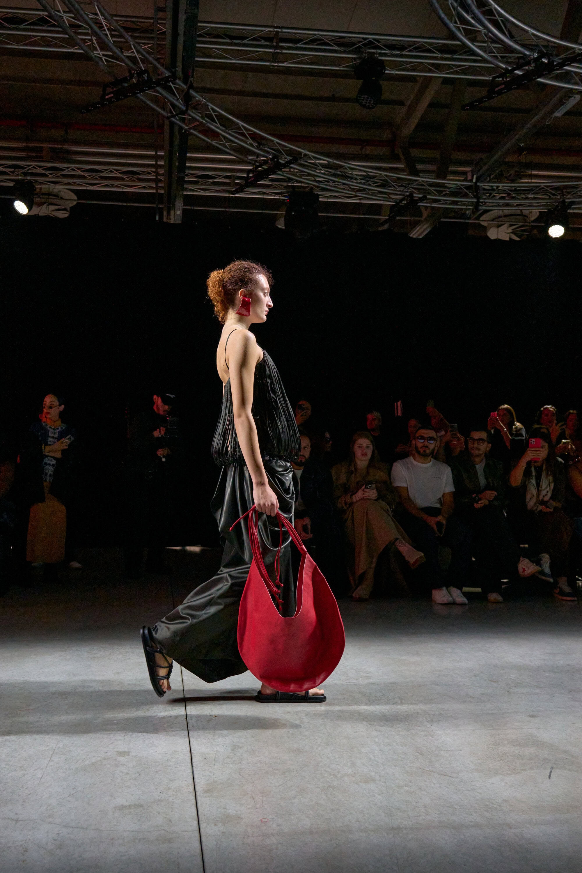 Phan Dang Hoang Spring 2026 Fashion Show Atmosphere