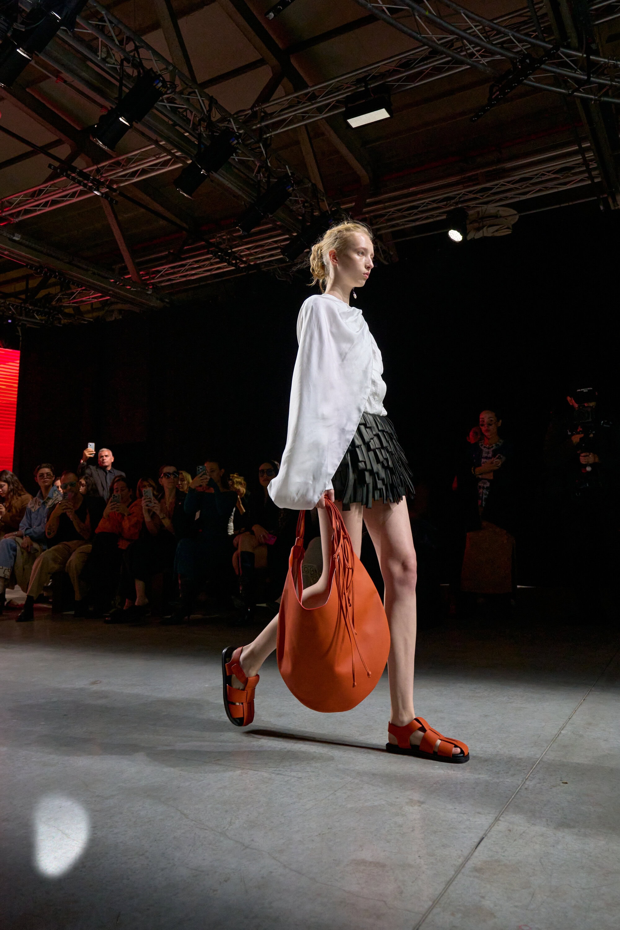 Phan Dang Hoang Spring 2026 Fashion Show Atmosphere