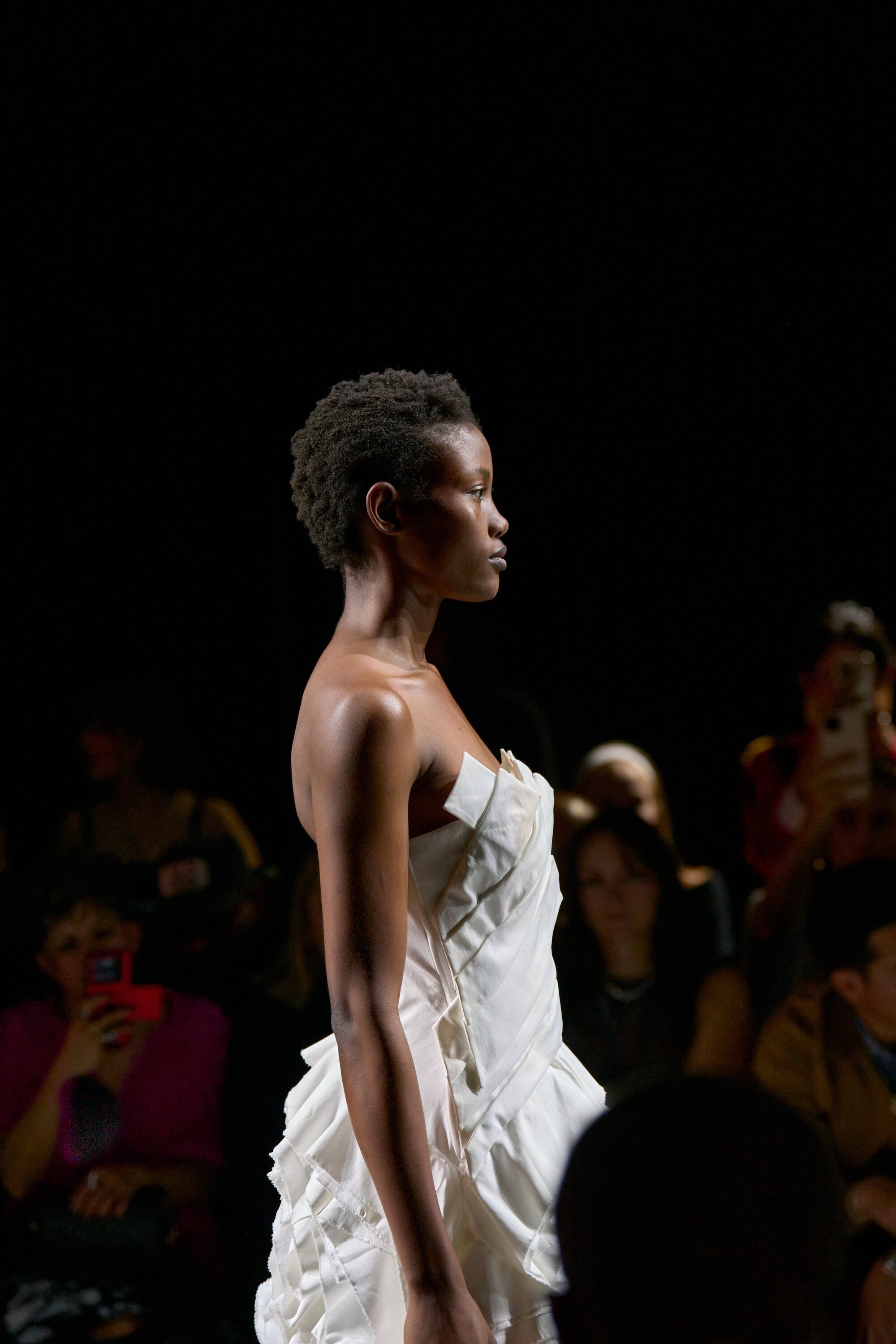 Phan Dang Hoang Spring 2026 Fashion Show Atmosphere
