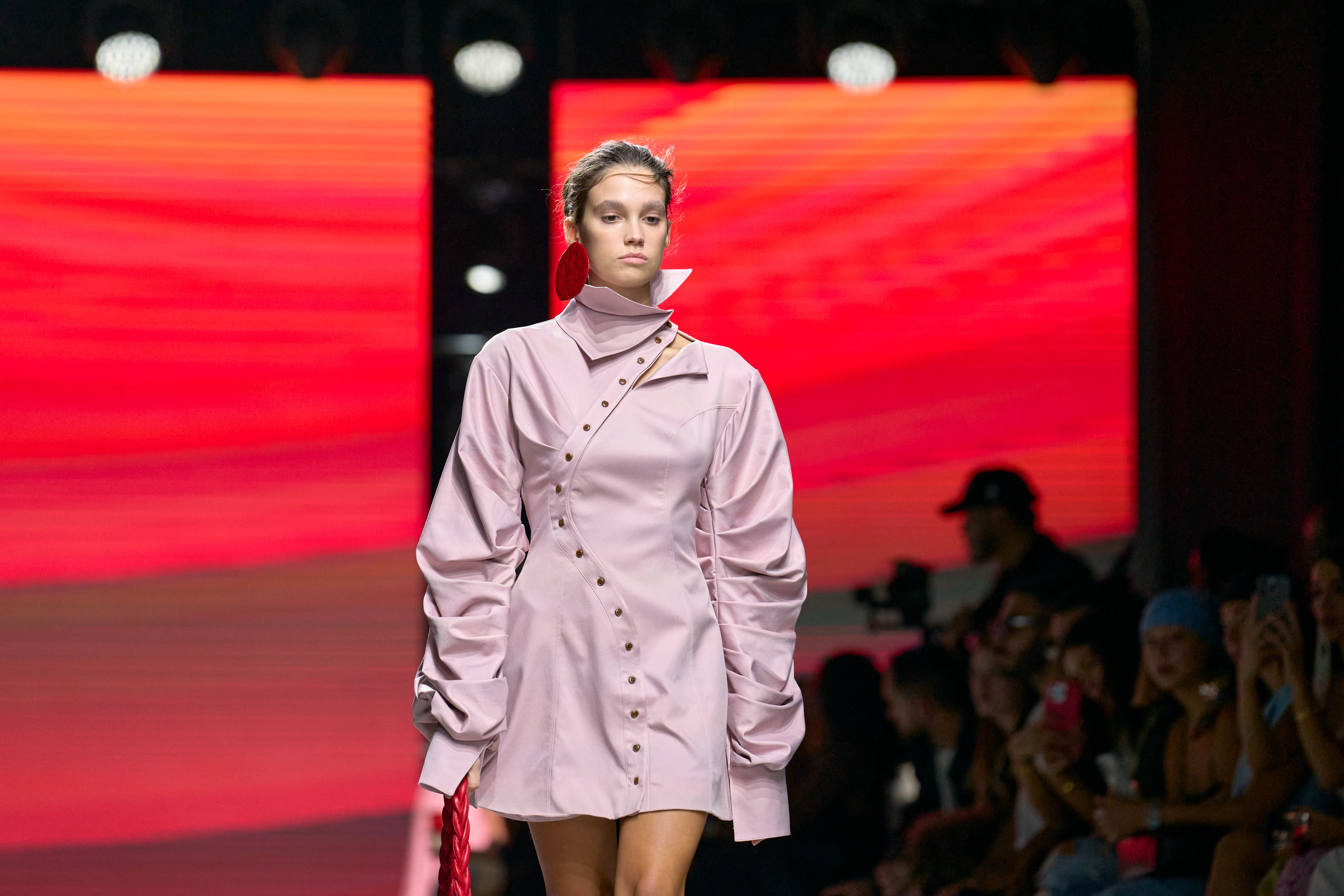 Phan Dang Hoang Spring 2026 Fashion Show Atmosphere