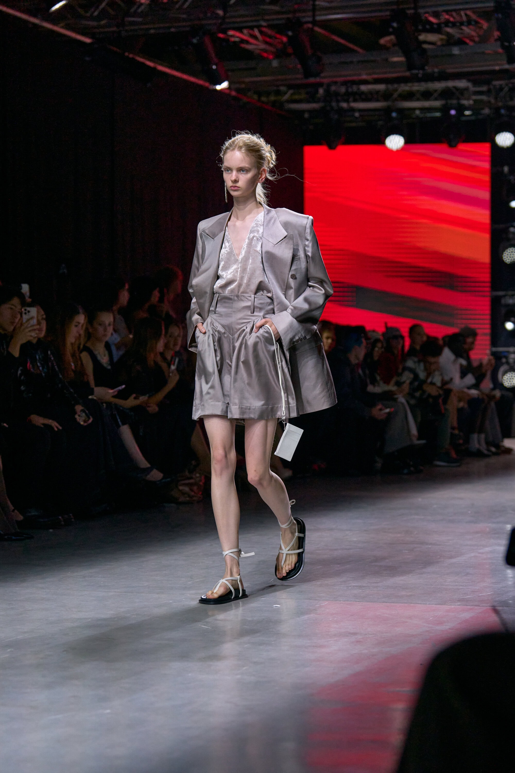 Phan Dang Hoang Spring 2026 Fashion Show Atmosphere