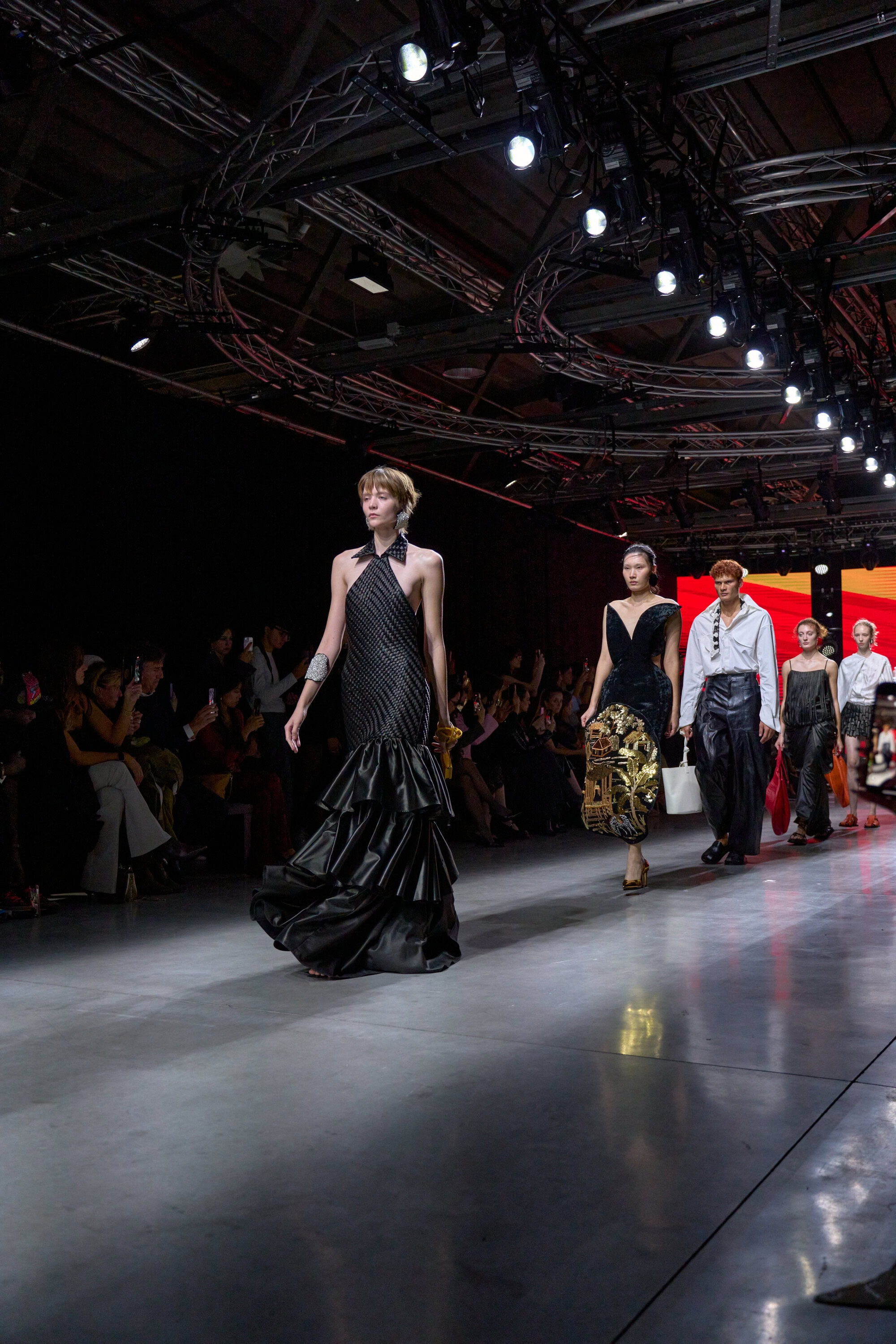 Phan Dang Hoang Spring 2026 Fashion Show Atmosphere