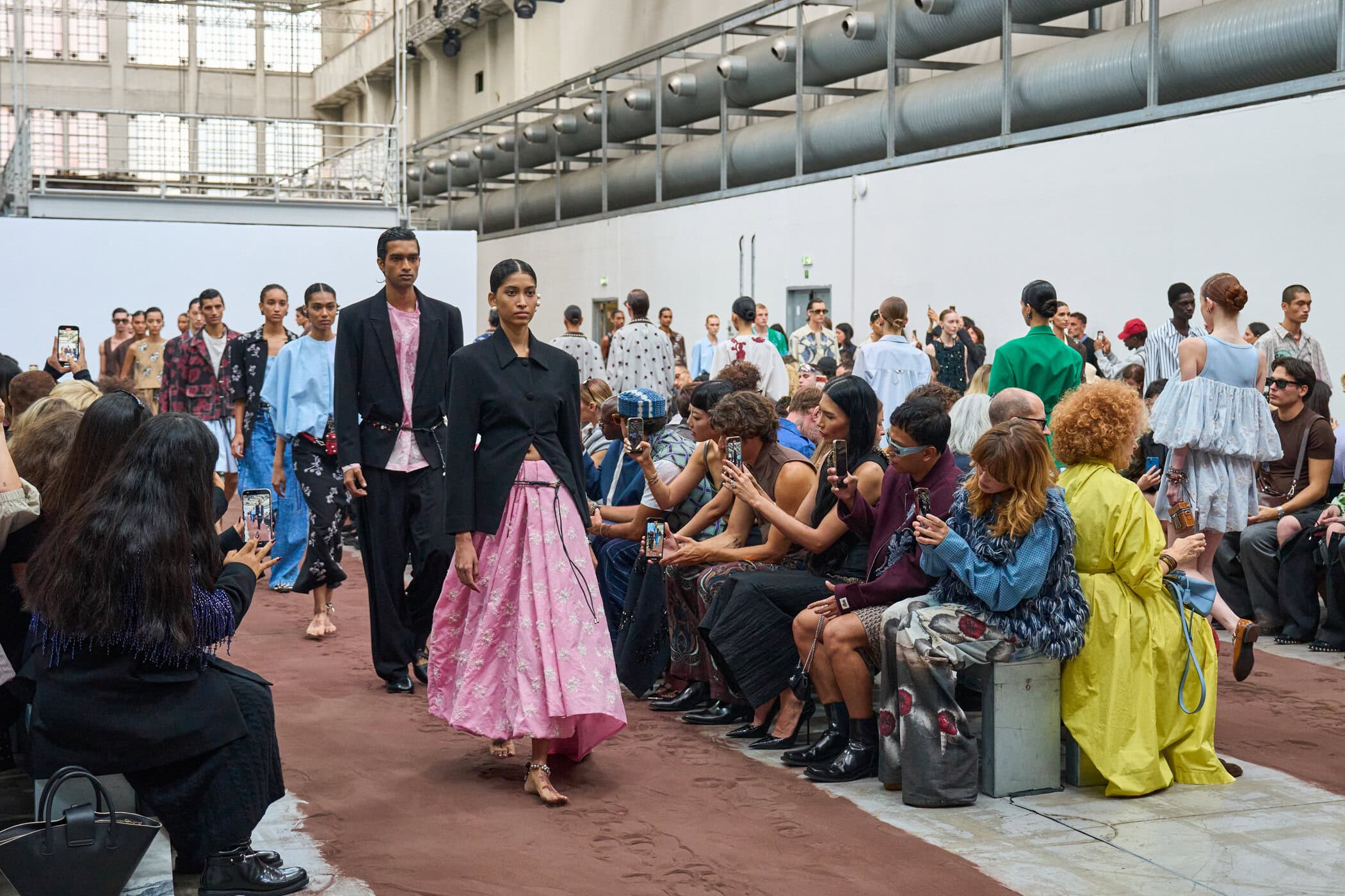Dhruv Kapoor Spring 2026 Fashion Show Atmosphere