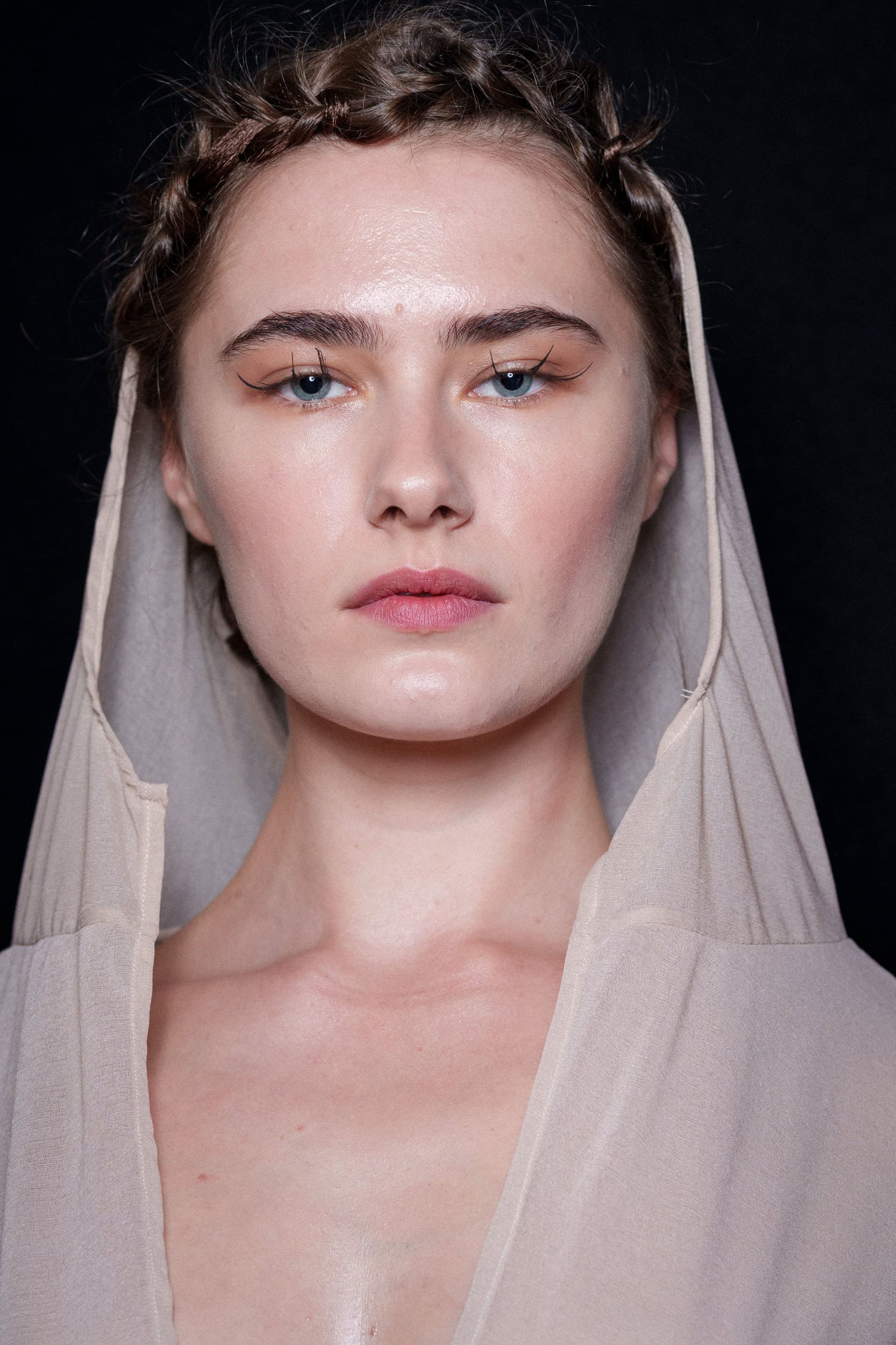 Dreaming Eli Spring 2026 Fashion Show Backstage