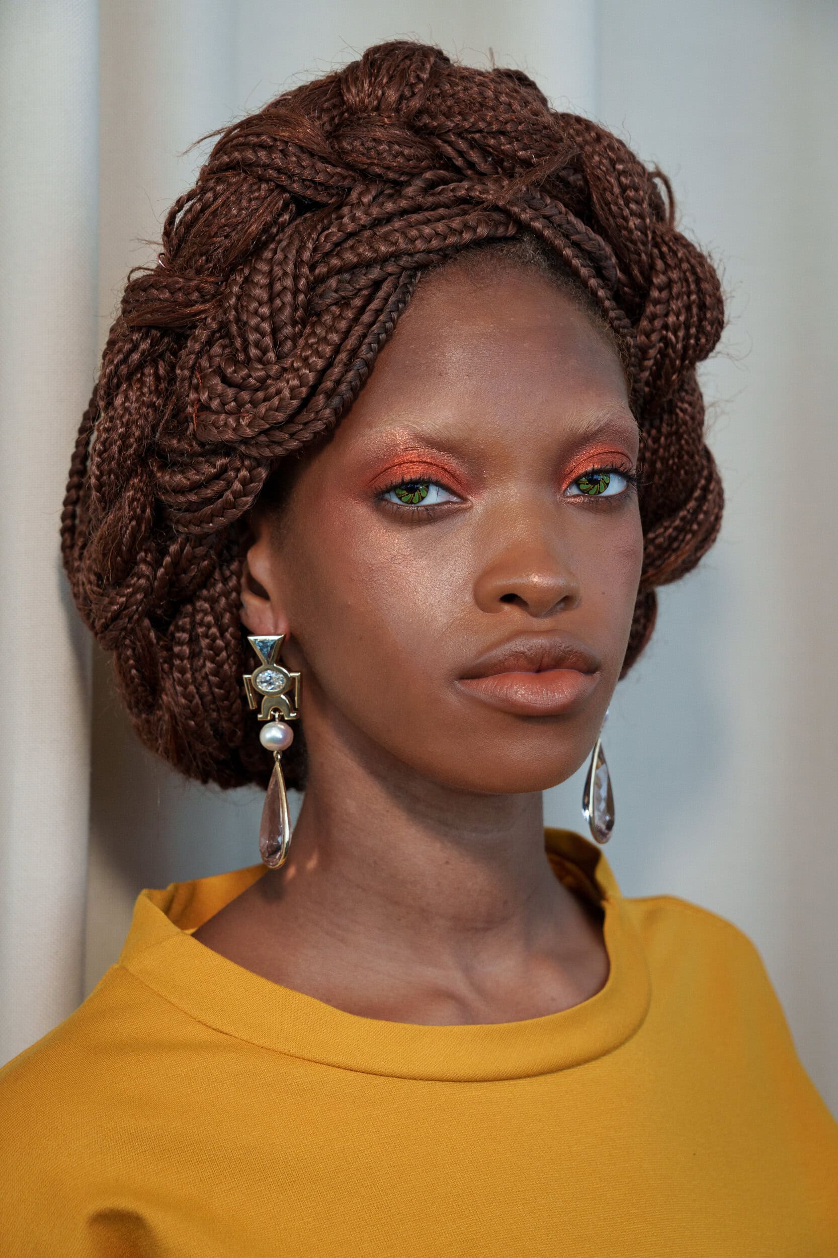 L Enchanteur Spring 2026 Fashion Show Backstage