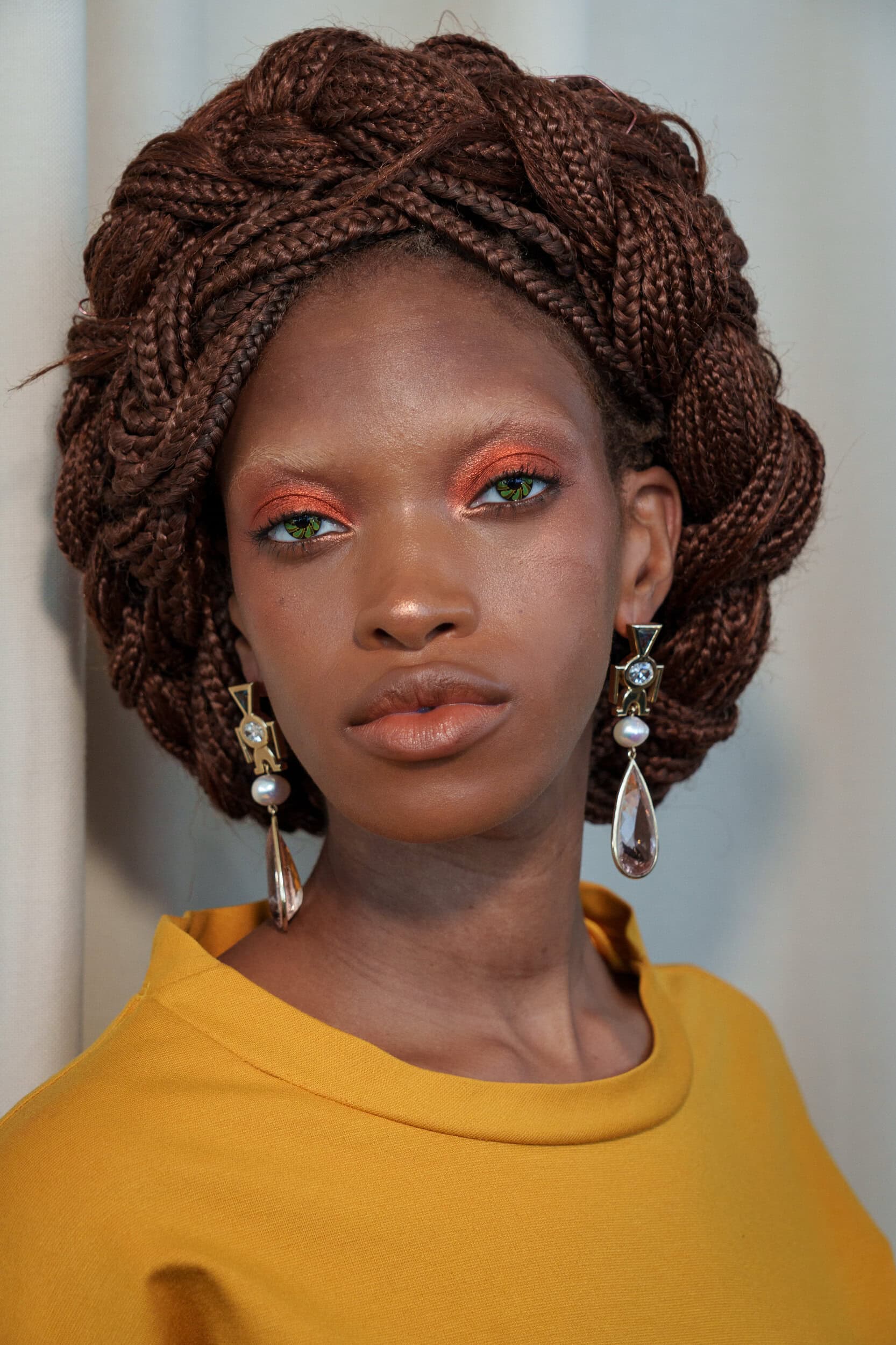 L Enchanteur Spring 2026 Fashion Show Backstage