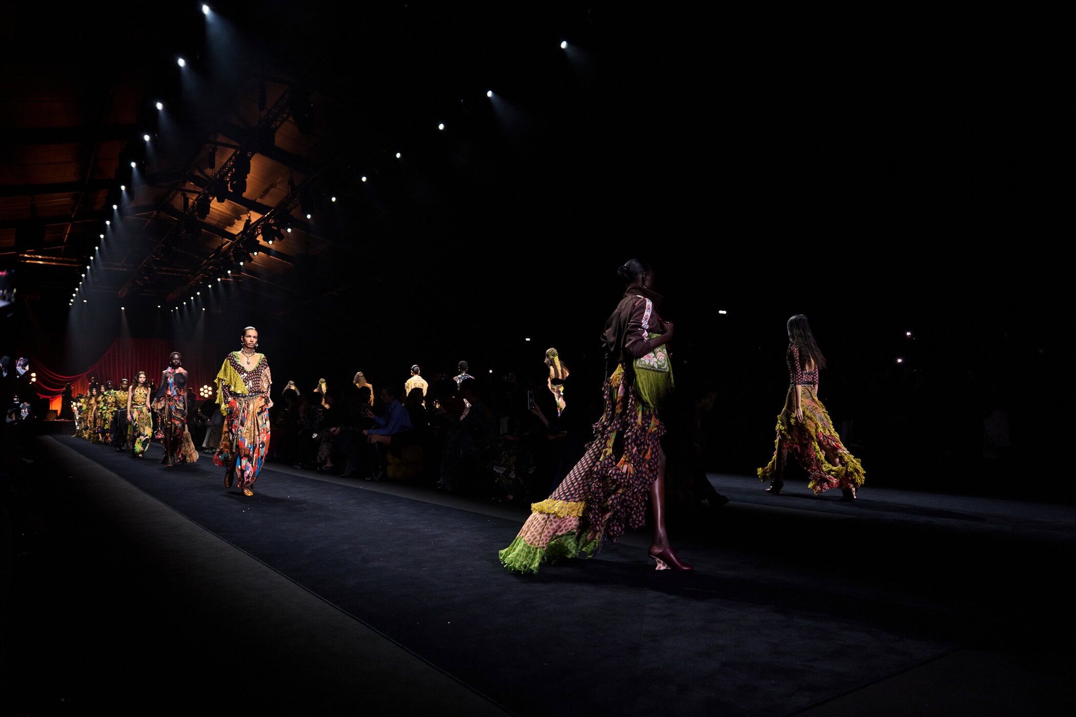Etro Spring 2026 Fashion Show Atmosphere