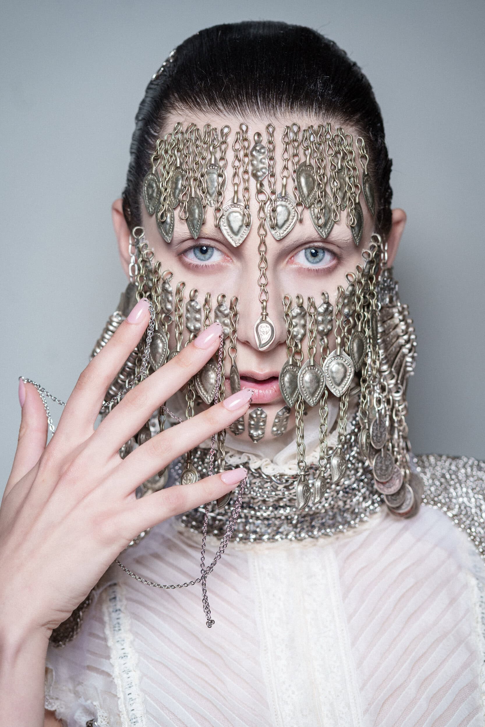 Dilara Findikoglu Spring 2026 Fashion Show Backstage