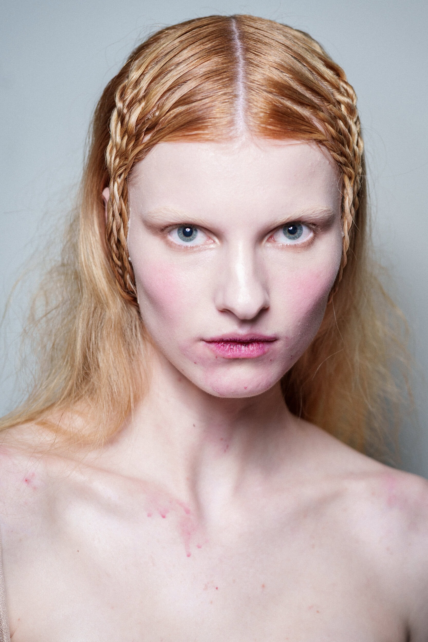 Dilara Findikoglu Spring 2026 Fashion Show Backstage