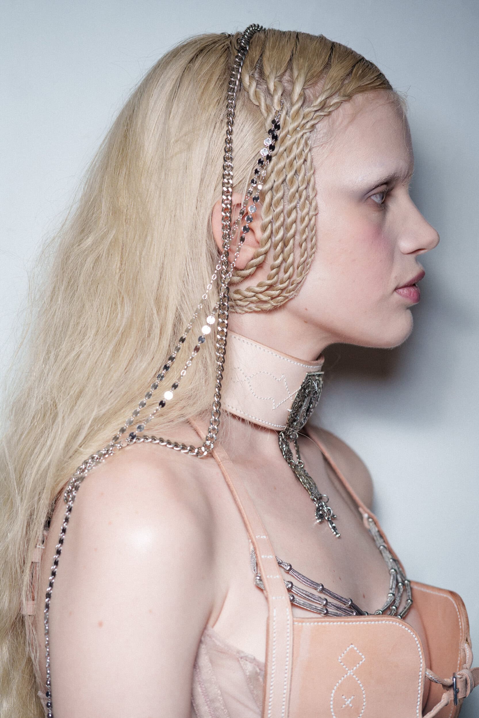 Dilara Findikoglu Spring 2026 Fashion Show Backstage