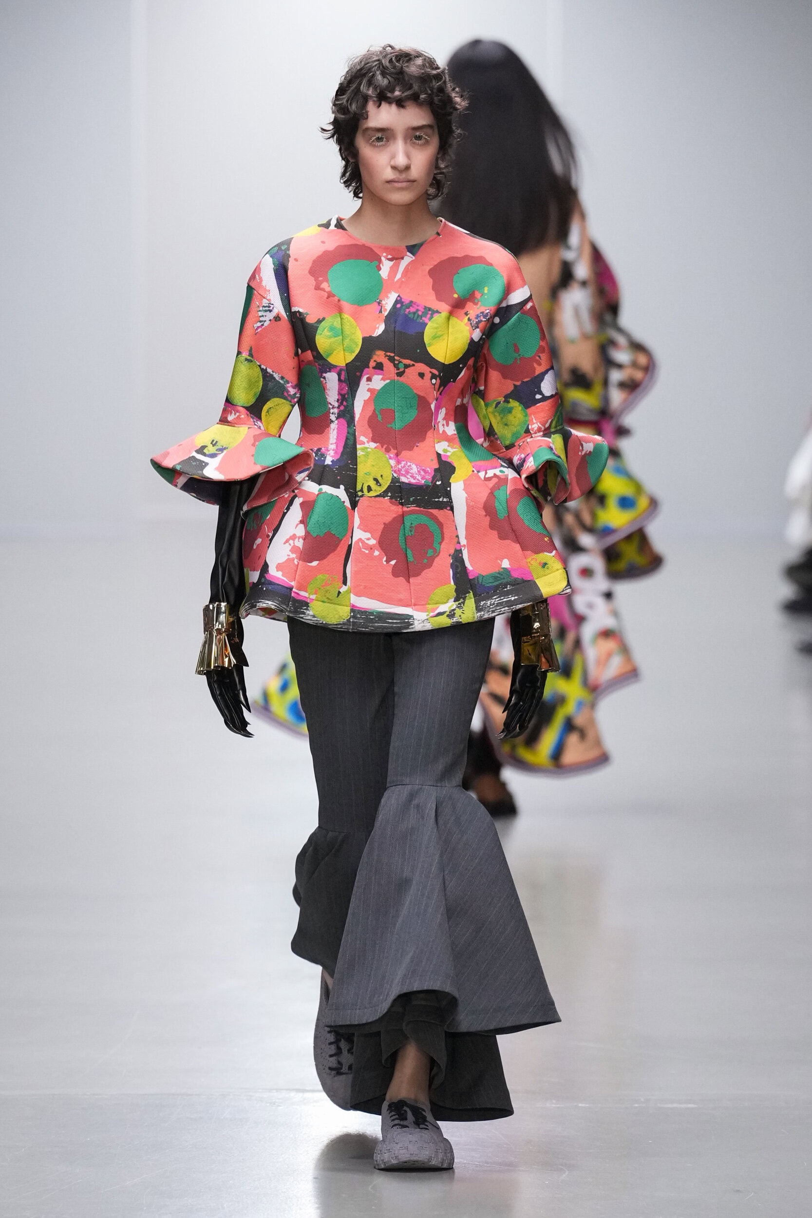 Anrealage Spring 2026 Fashion Show