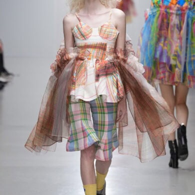 Anrealage Spring 2026 Fashion Show