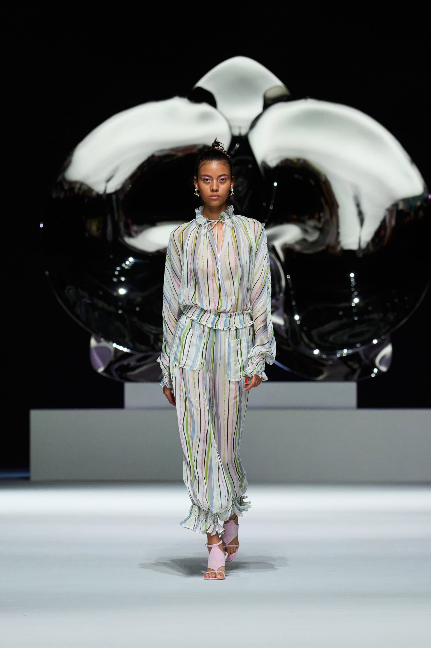 Genny Spring 2026 Fashion Show
