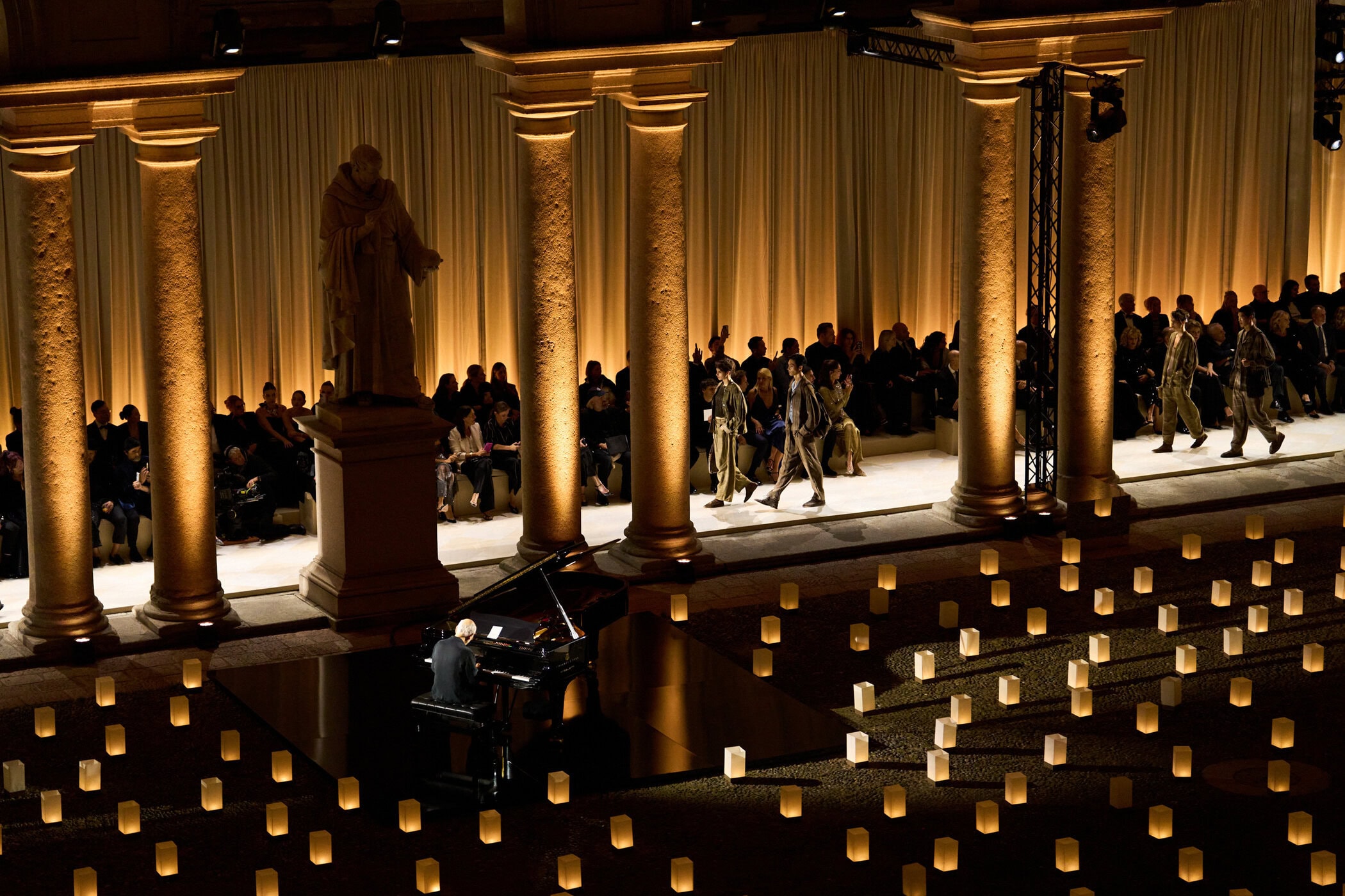 Giorgio Armani Spring 2026 Fashion Show Atmosphere
