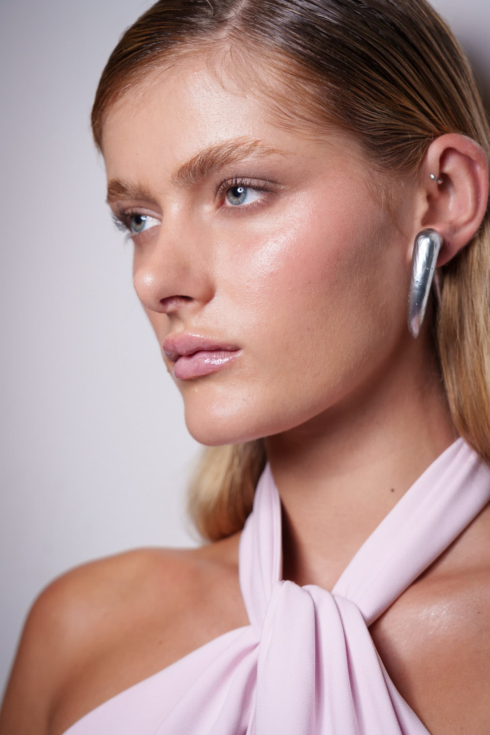 Kate Barton Spring 2026 Fashion Show Backstage
