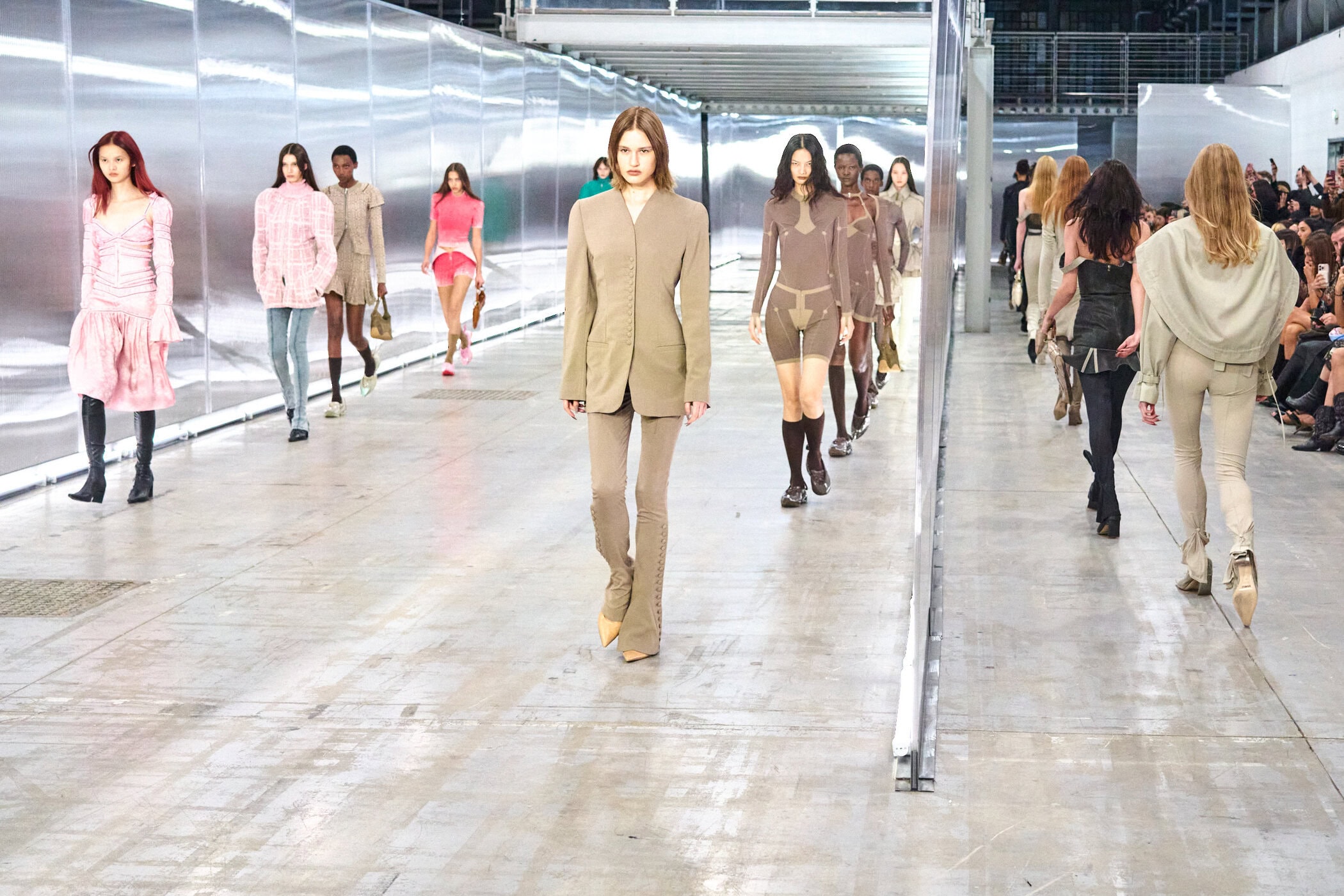 Knwls Spring 2026 Fashion Show Atmosphere