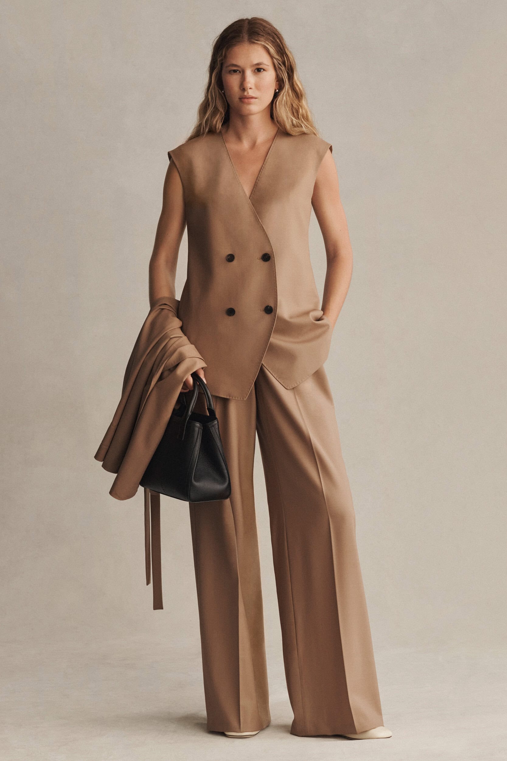 Lafayette 148 Spring 2026 Fashion Show