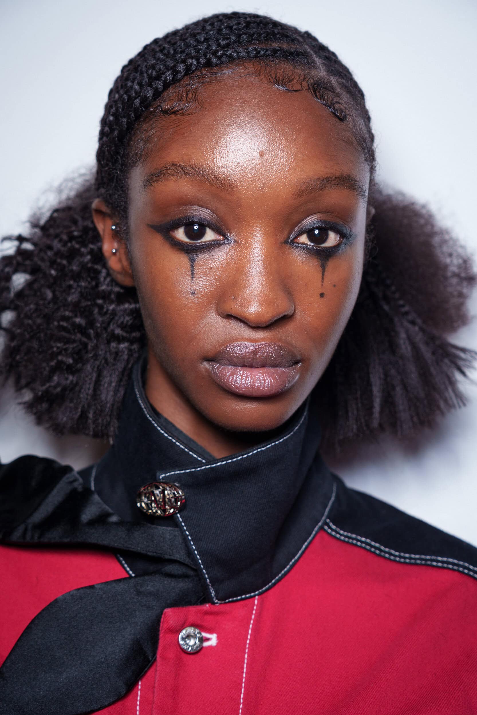 Mains Spring 2026 Fashion Show Backstage