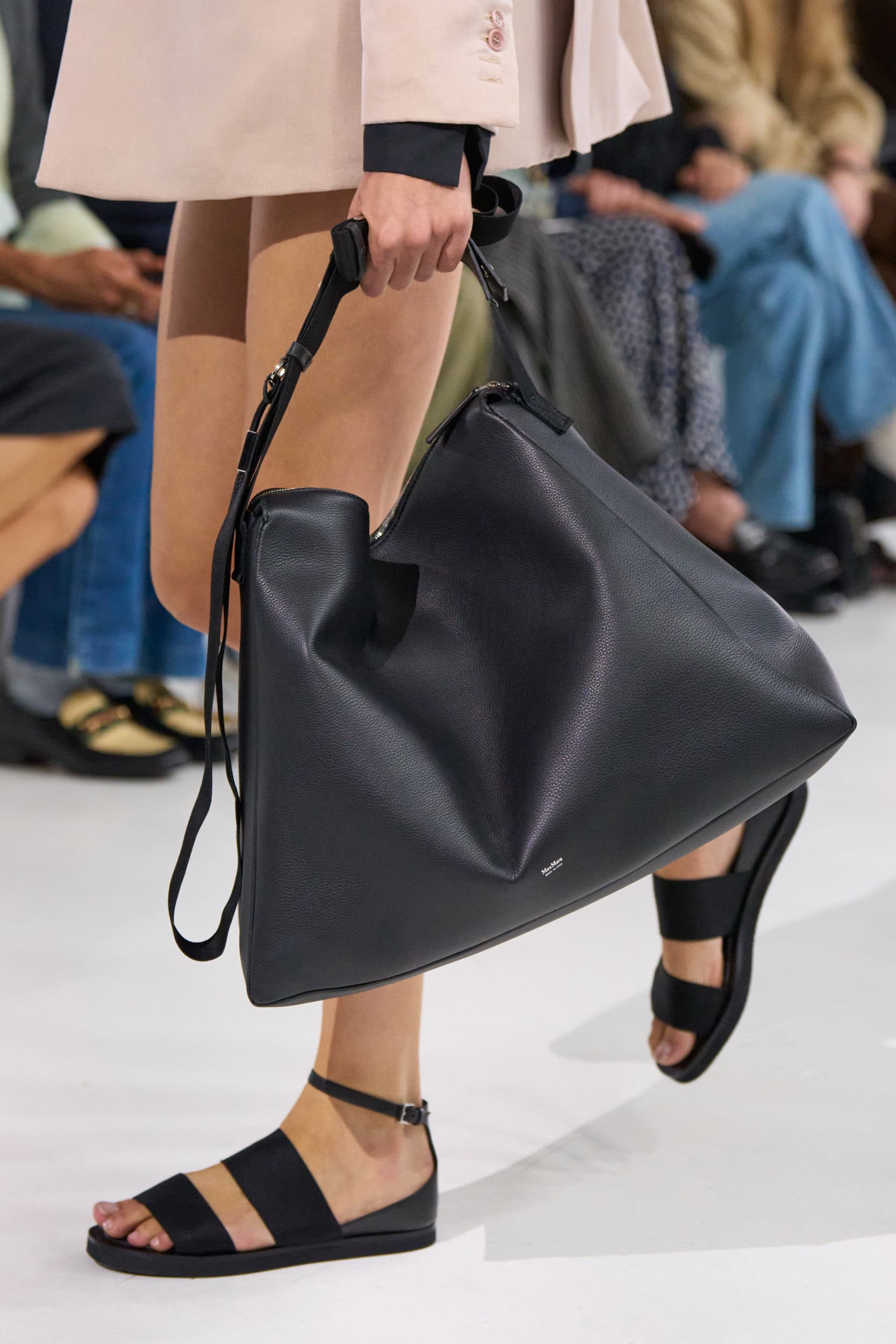 Max Mara Spring 2026 Fashion Show Details