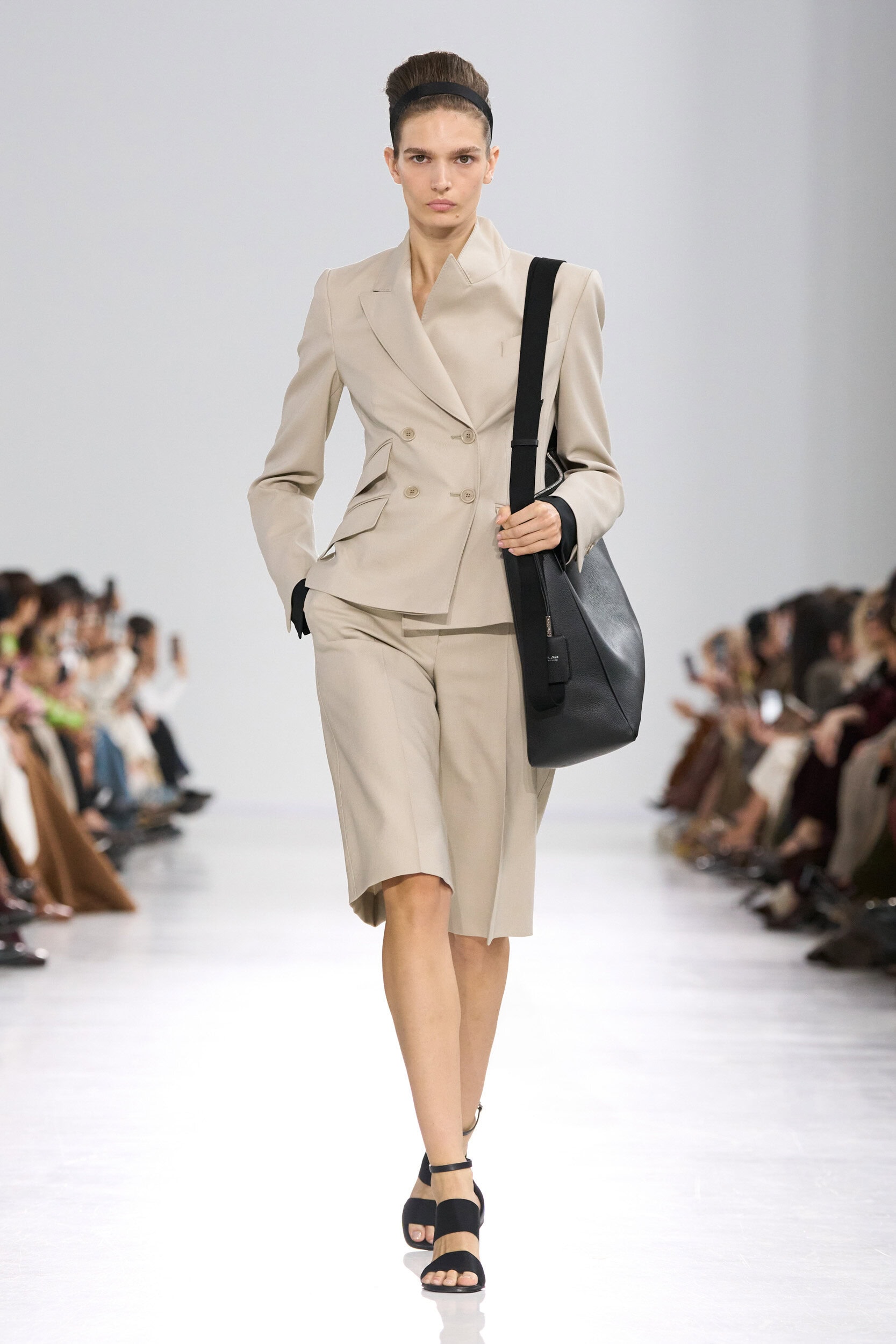 Max Mara Spring 2026 Fashion Show