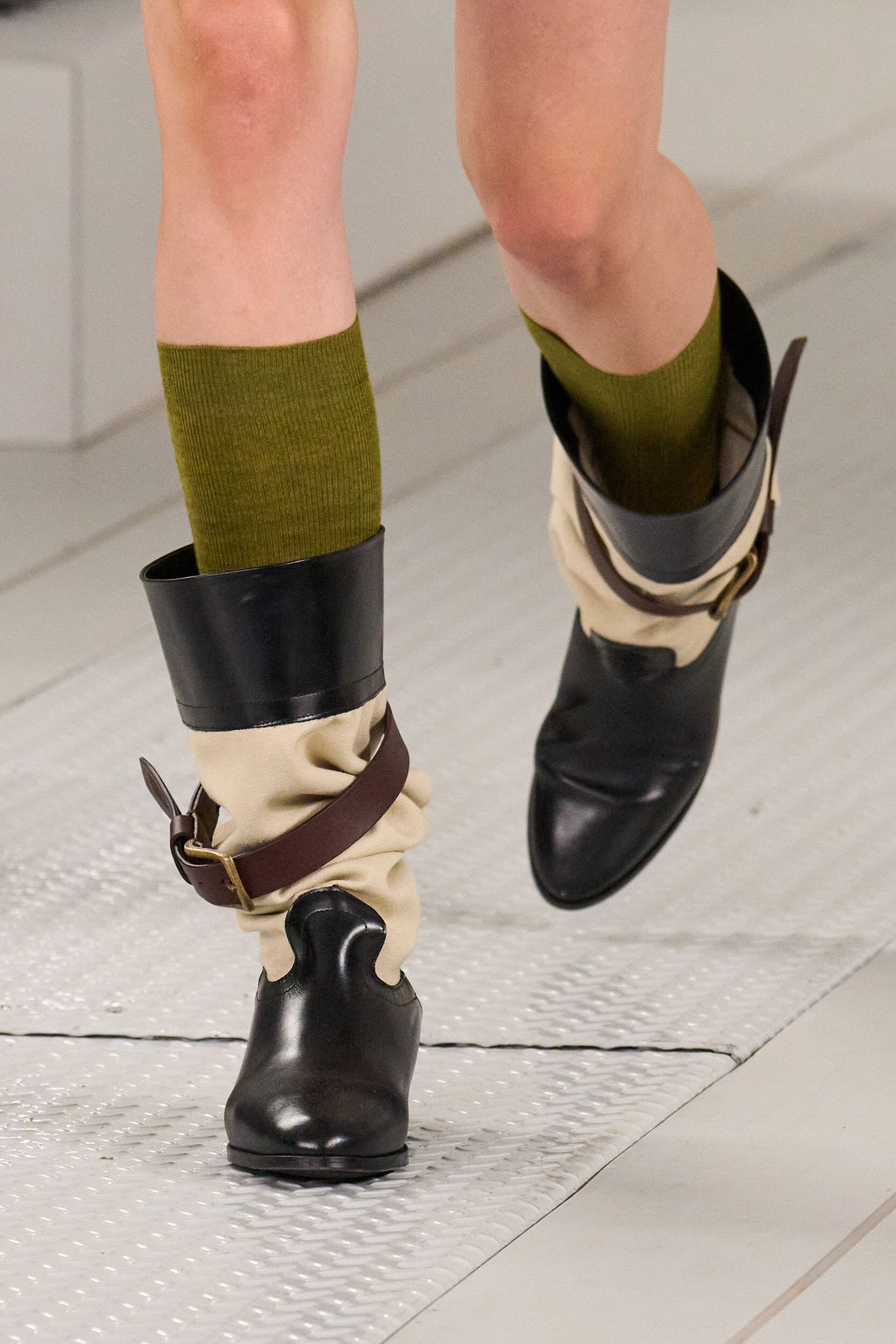 Onitsuka Tiger Spring 2026 Fashion Show Details