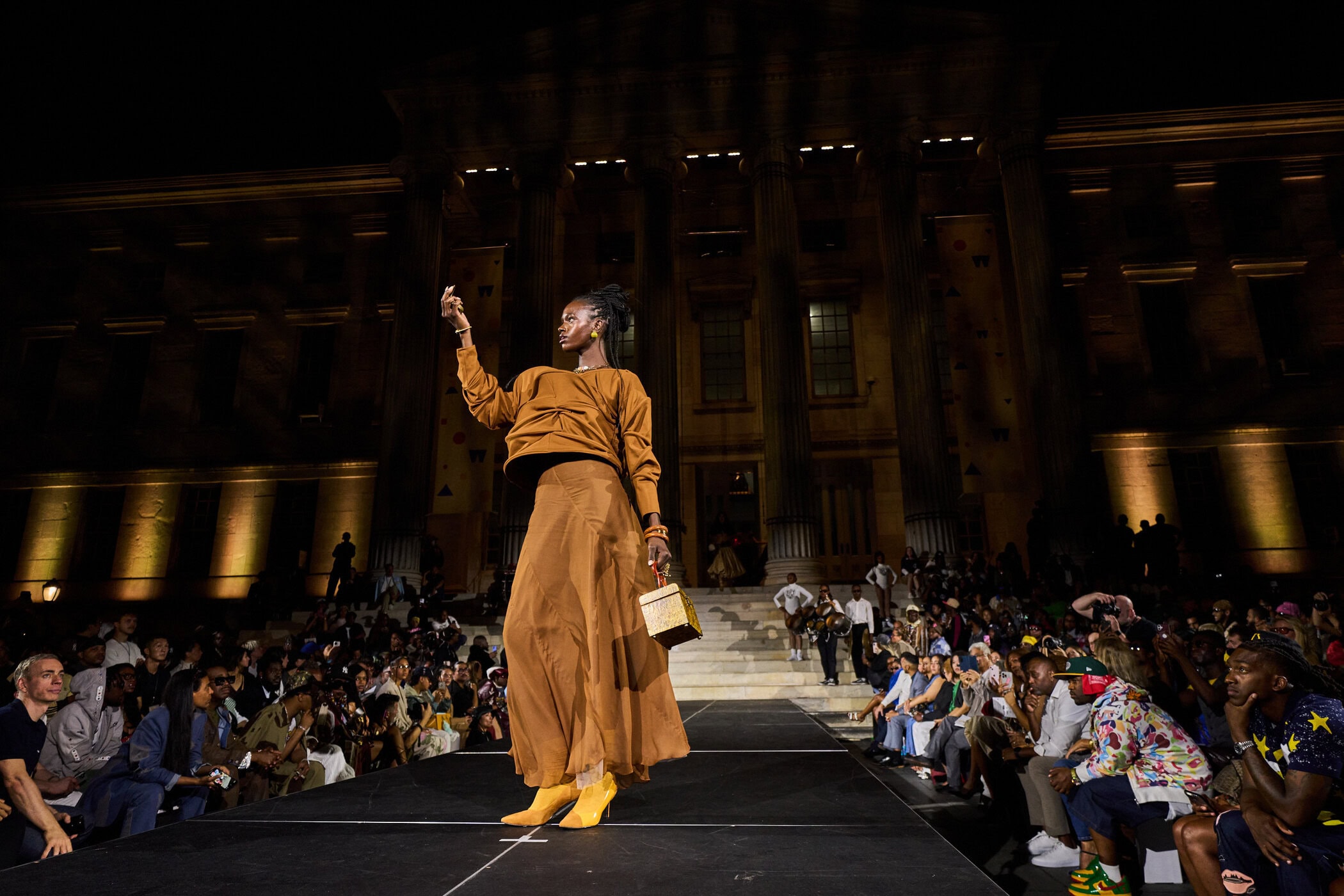 People S Runway Spring 2026 Fashion Show Atmosphere