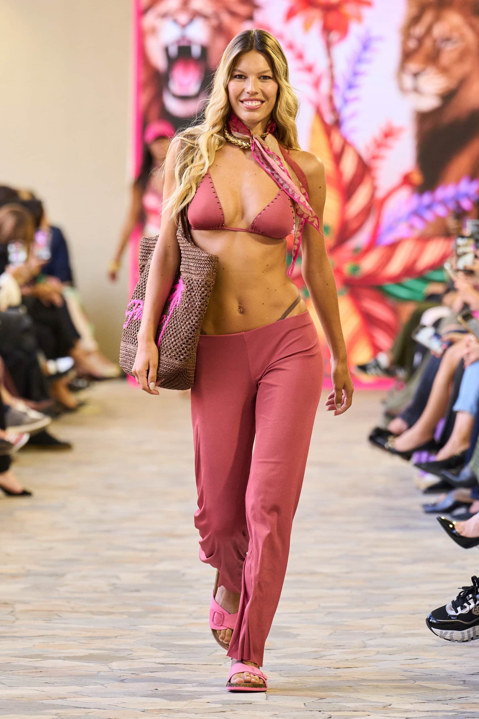 Pin Up Stars Spring 2026 Fashion Show