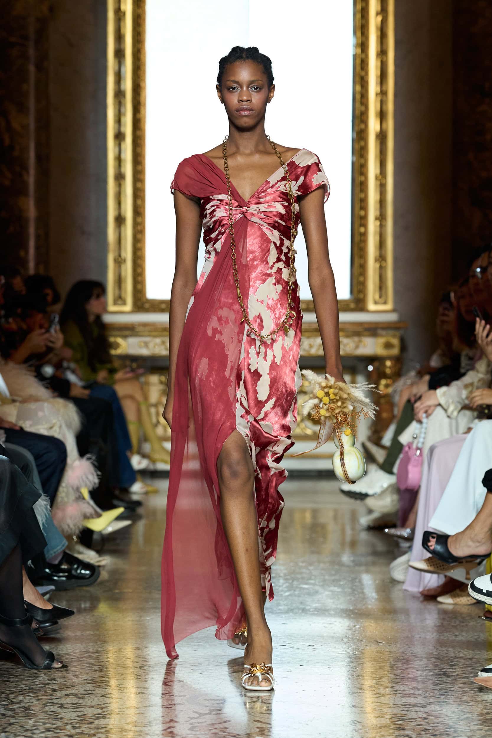 Sarawong Spring 2026 Fashion Show