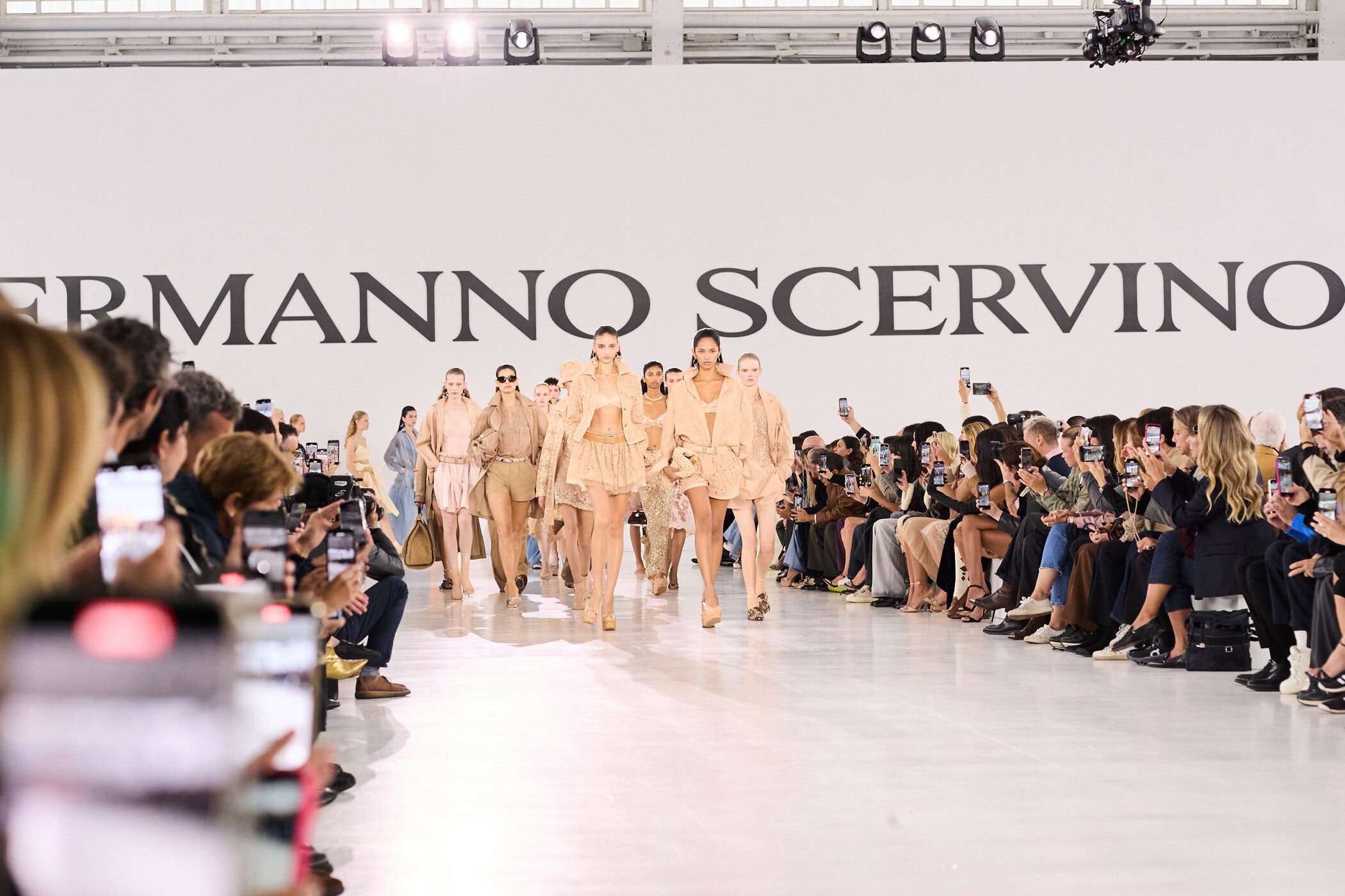 Ermanno Scervino Spring 2026 Fashion Show Atmosphere