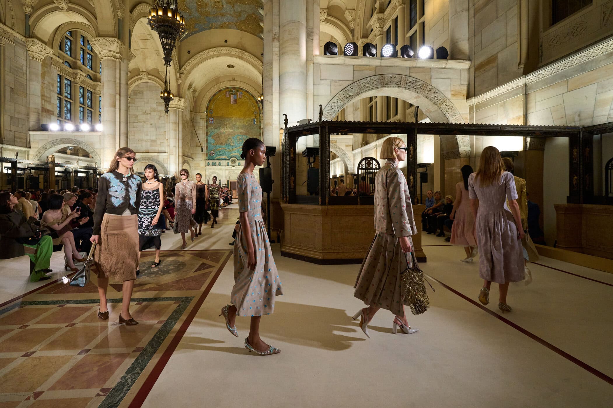 Tory Burch Spring 2026 Fashion Show Atmosphere
