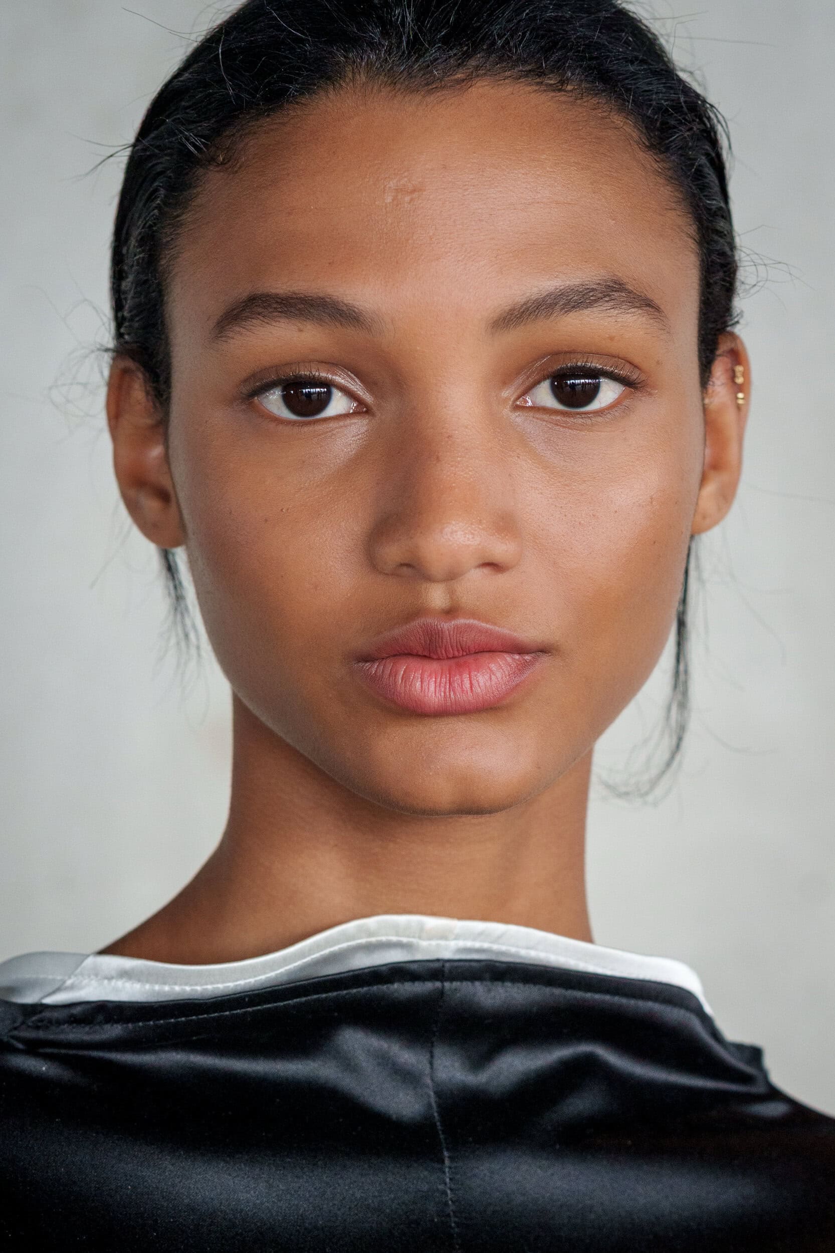 Tove Spring 2026 Fashion Show Backstage