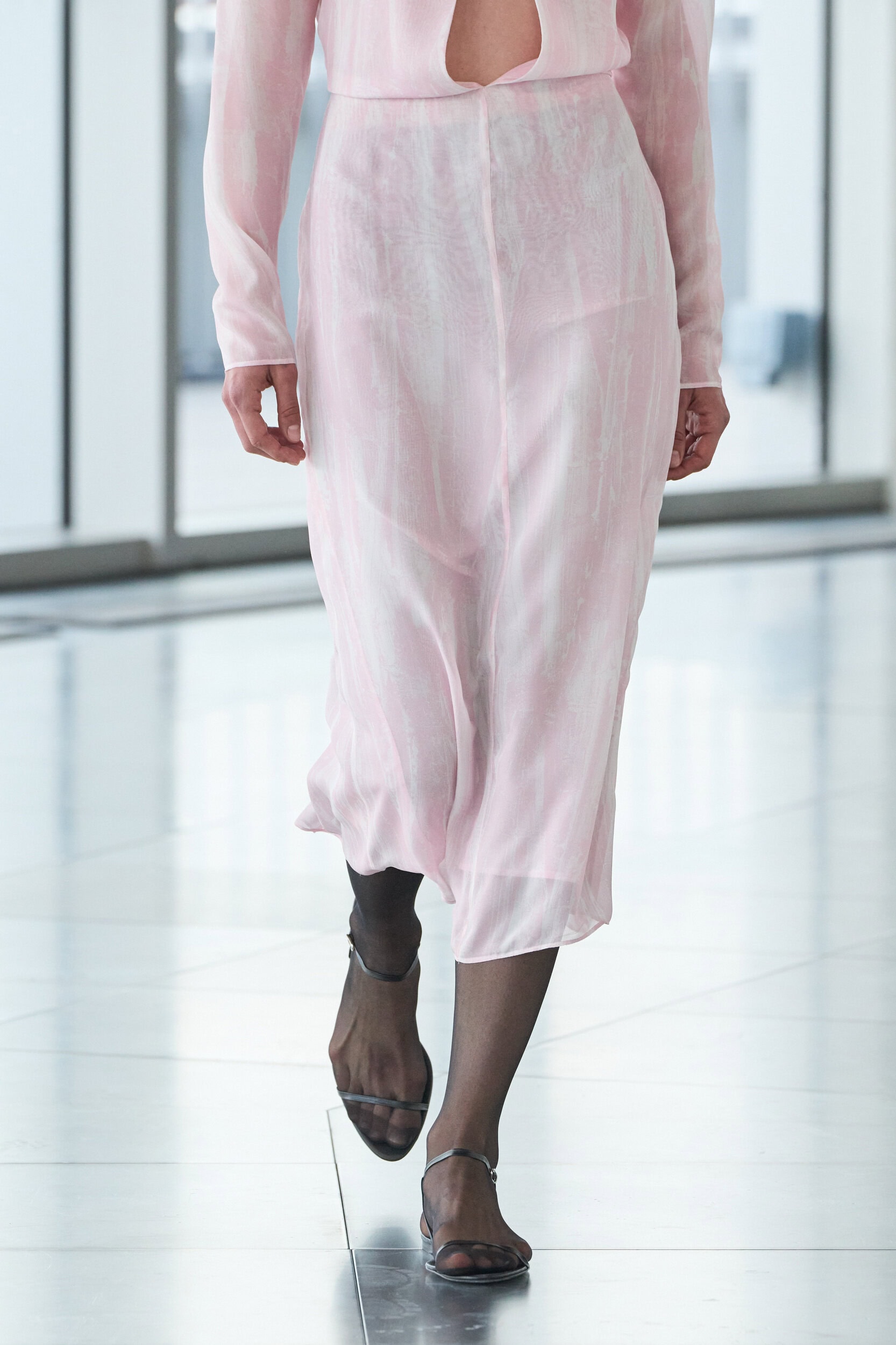 Tove Spring 2026 Fashion Show Details