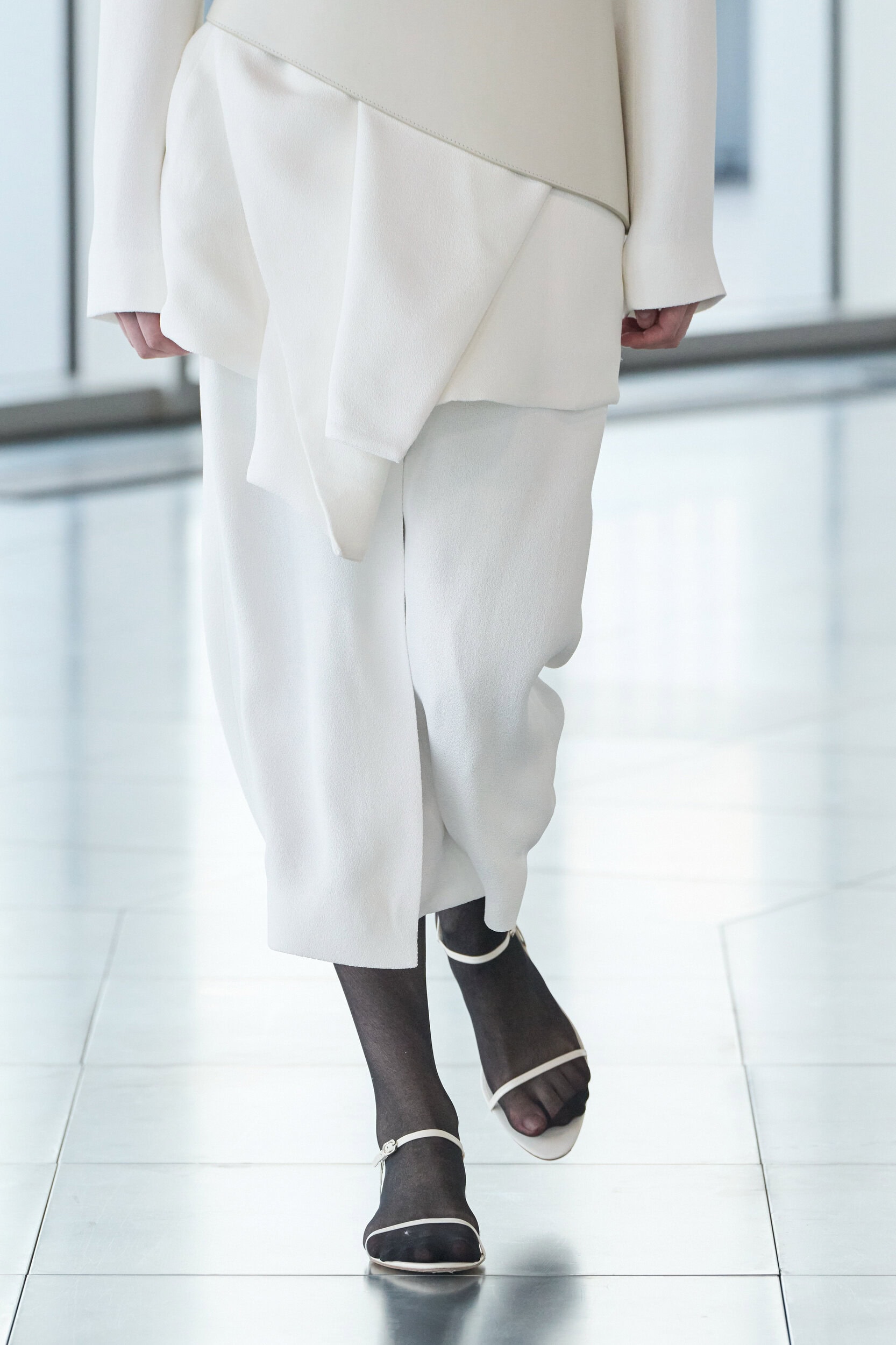 Tove Spring 2026 Fashion Show Details