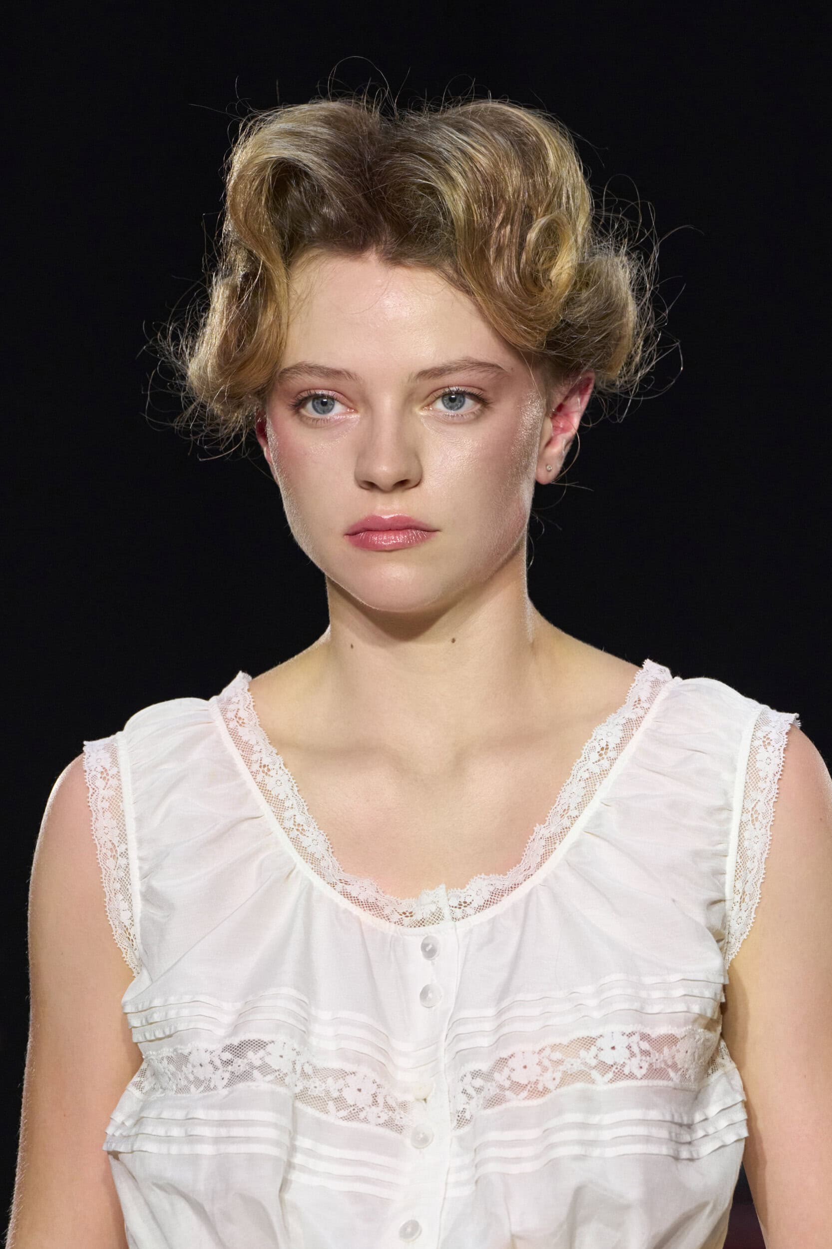Yuhan Wang Spring 2026 Fashion Show Details