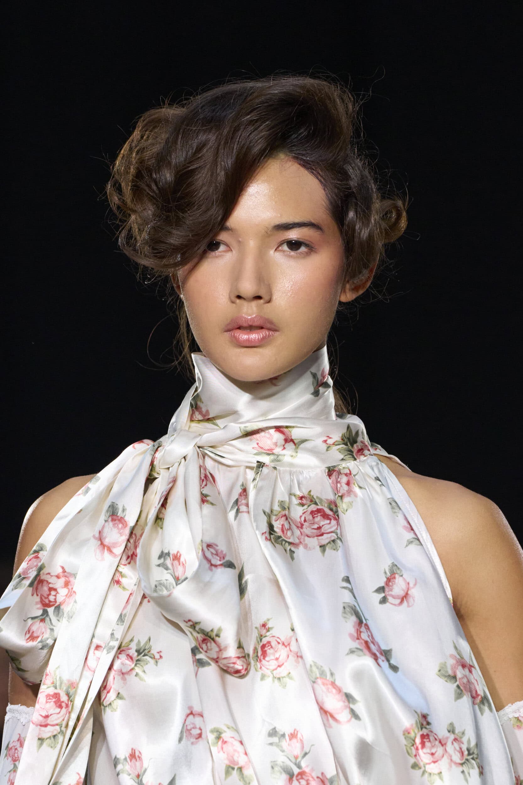 Yuhan Wang Spring 2026 Fashion Show Details