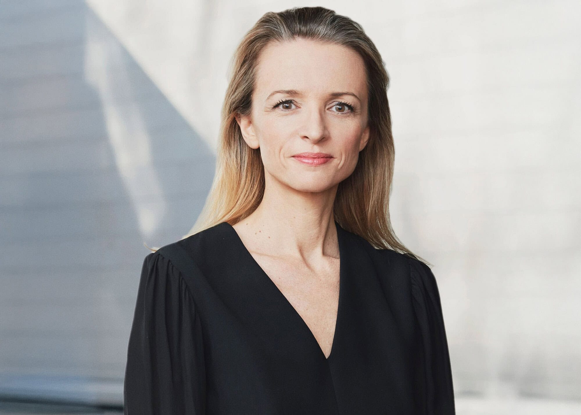 Delphine Arnault to Receive Special Recognition at The Fashion Awards